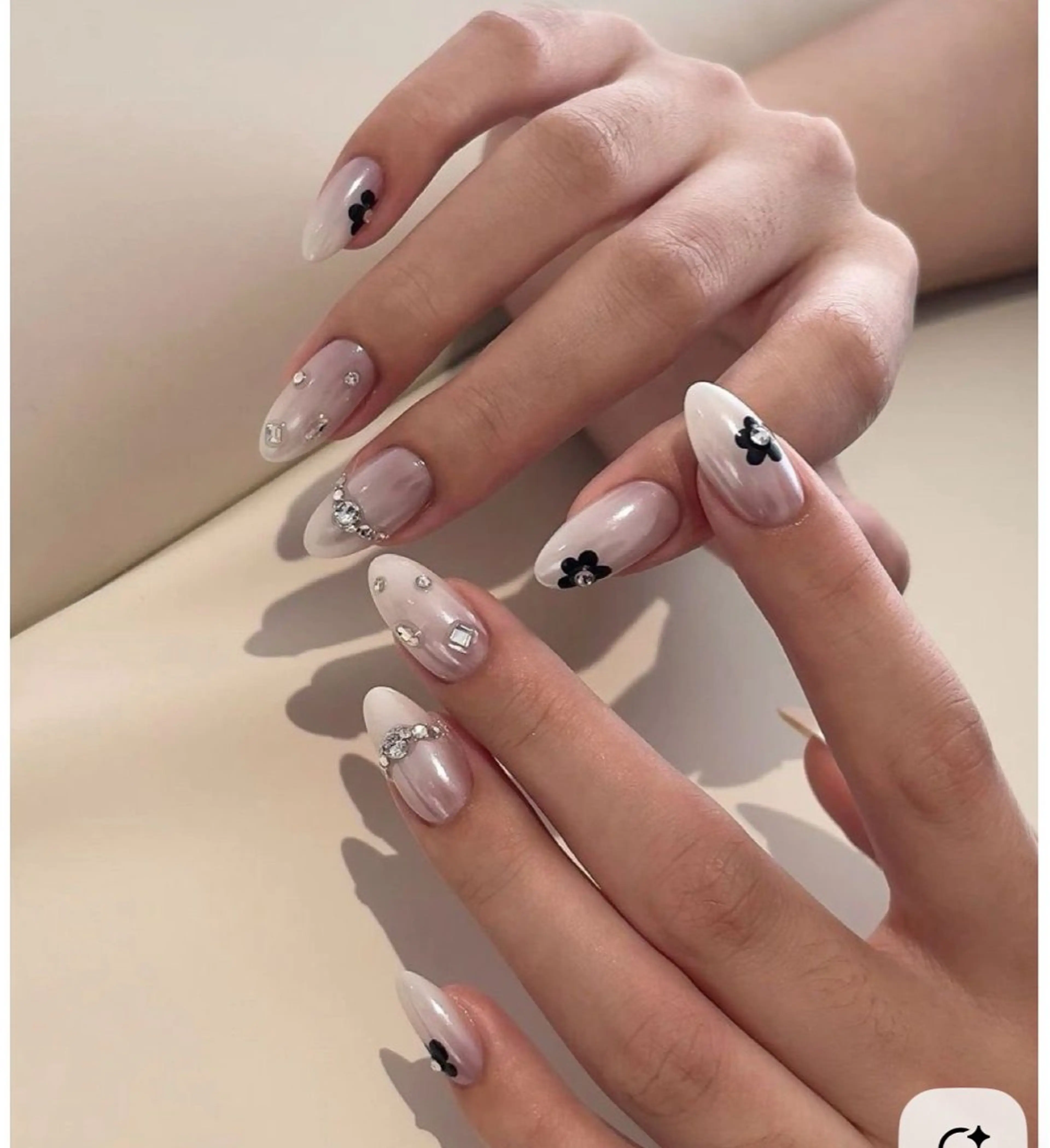 ネイル 韓国ネイル 持ち込み ニュアンスネイル ネイルチップ ANA.CHUO 本川越店舗のネイルデザイン