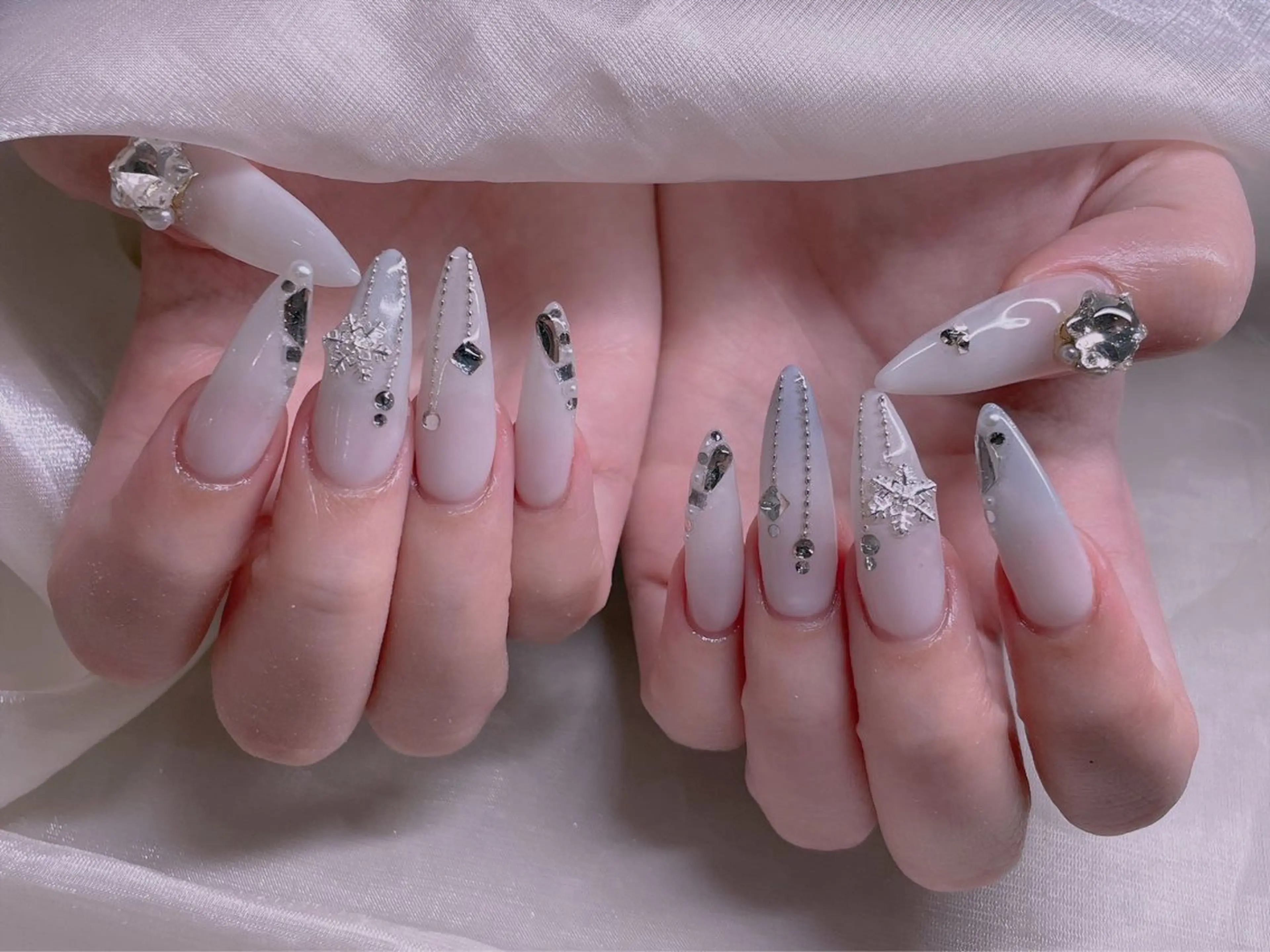 ネイル ハンドネイル エムズ ハヤシのネイルデザイン