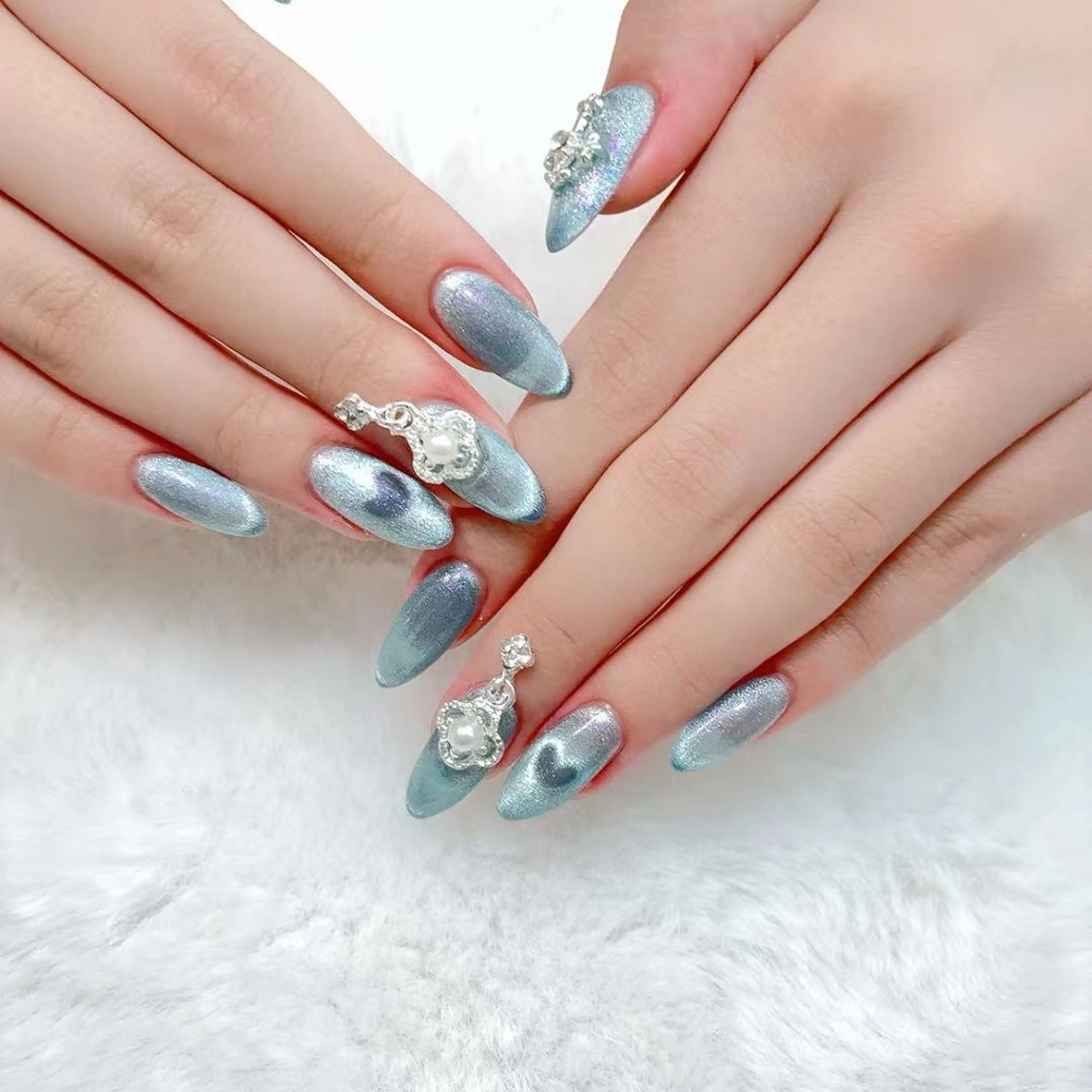 ネイル フットネイル ジェルネイル マグネットネイル パラジェル ハンドネイル B·U Nail大宮 長さだし専門店のネイルデザイン