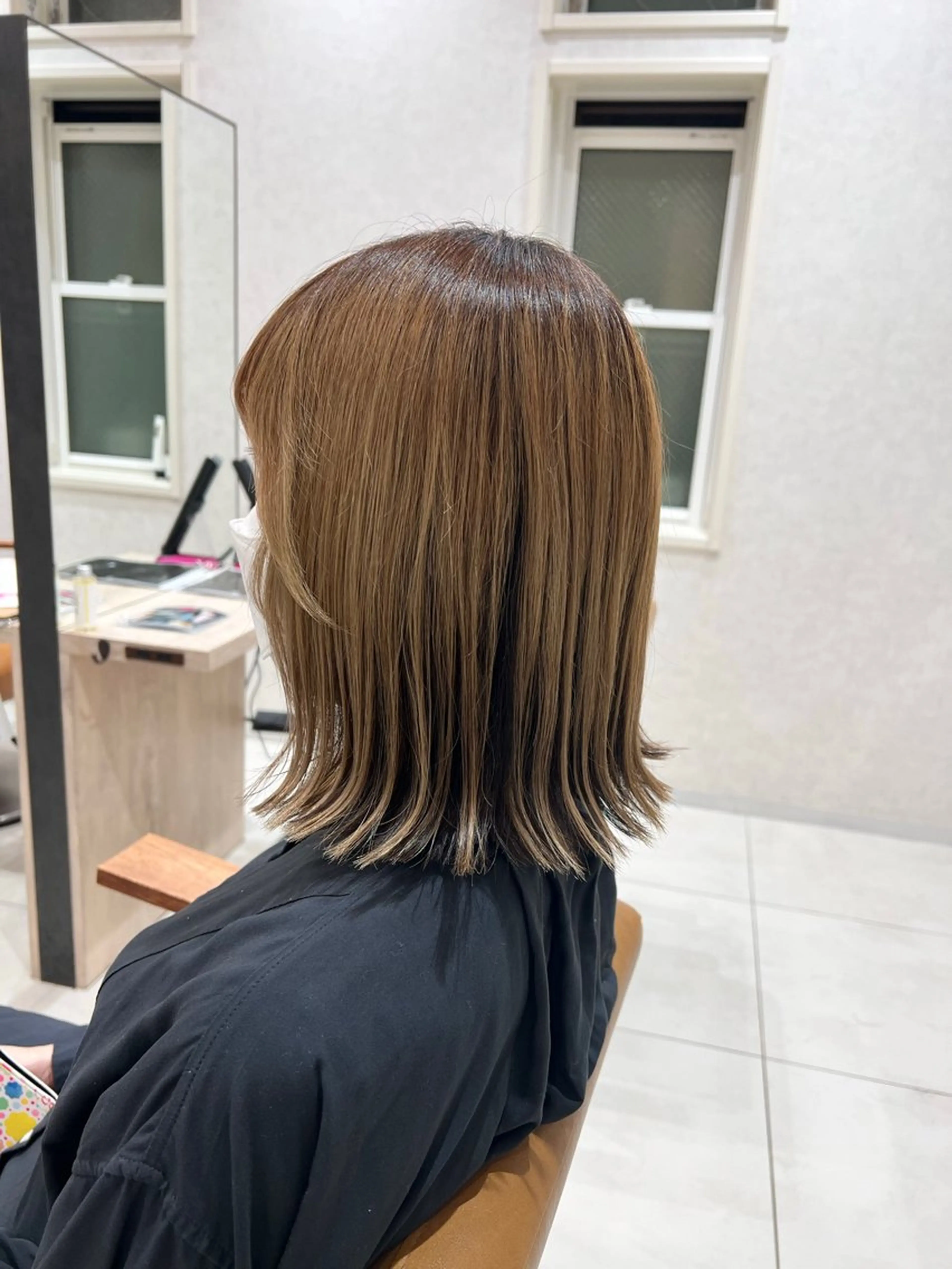 ショート ボブ 外ハネヘア メンズ特化フェザー パーマ🚗タケシのヘアスタイル