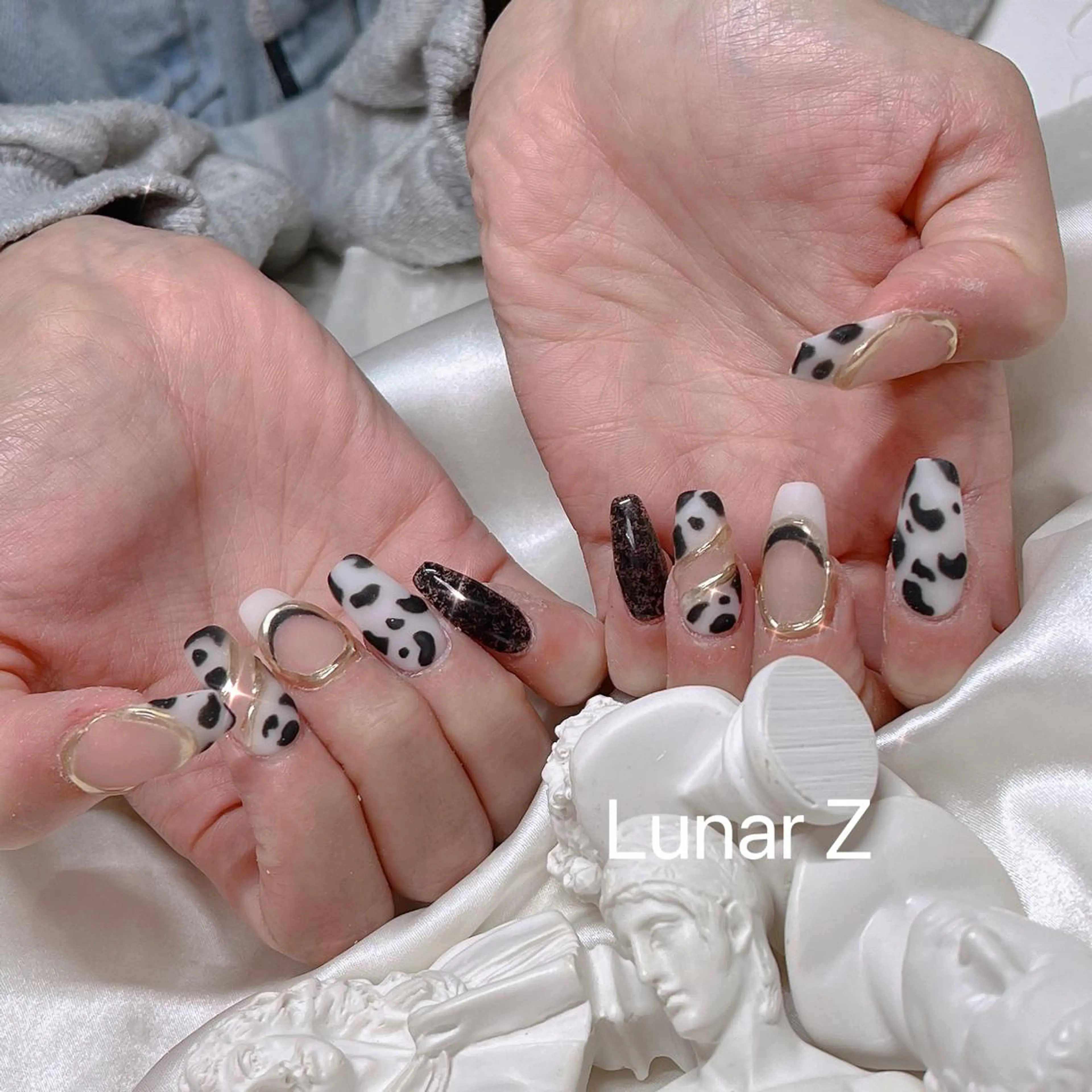 ネイル シ シのネイルデザイン