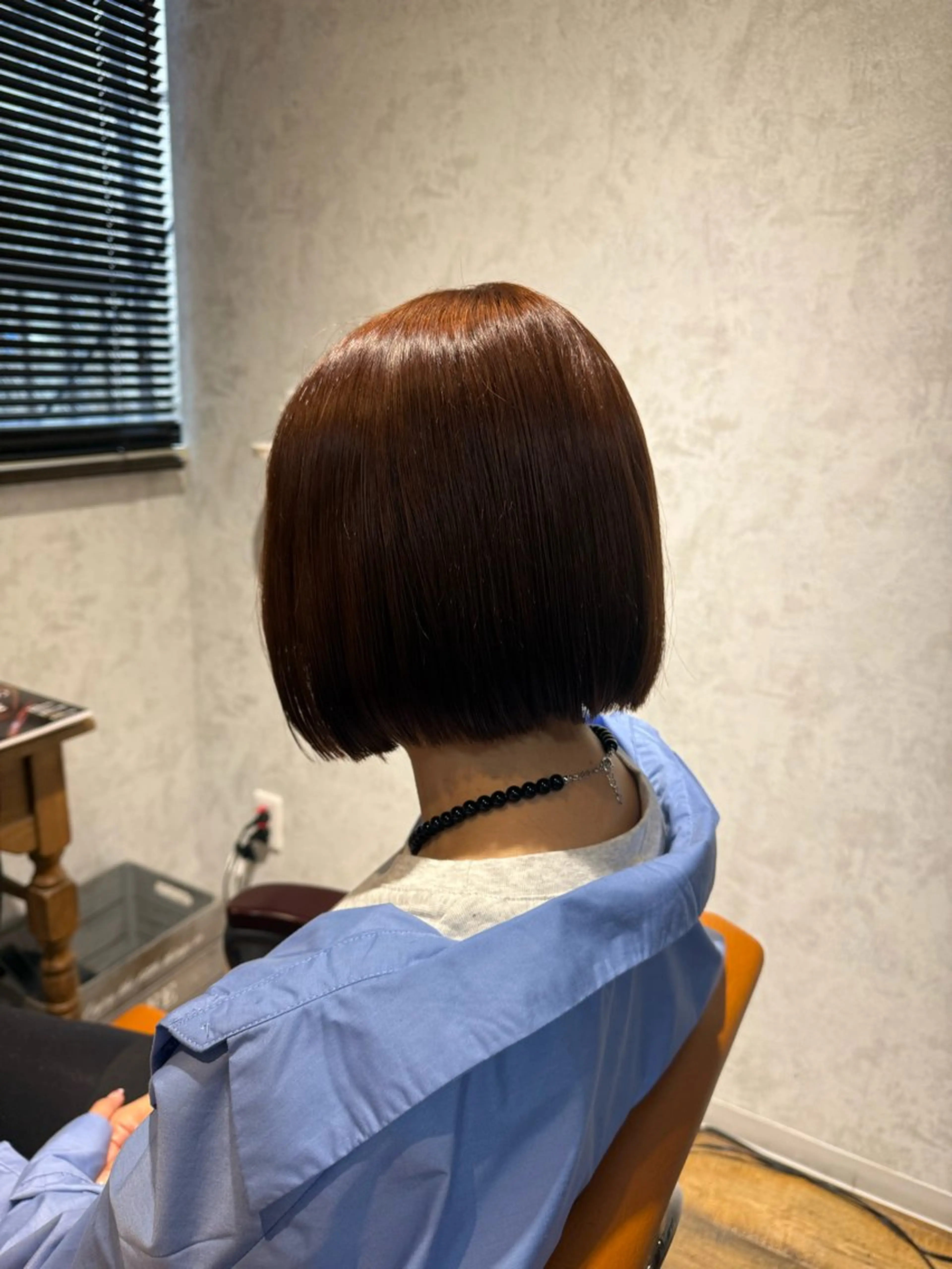 ショート カラー 切りっぱなしボブ アッシュ ラベンダーカラー ラベンダーアッシュ ラベンダーピンク 小松 莉夏子のヘアスタイル