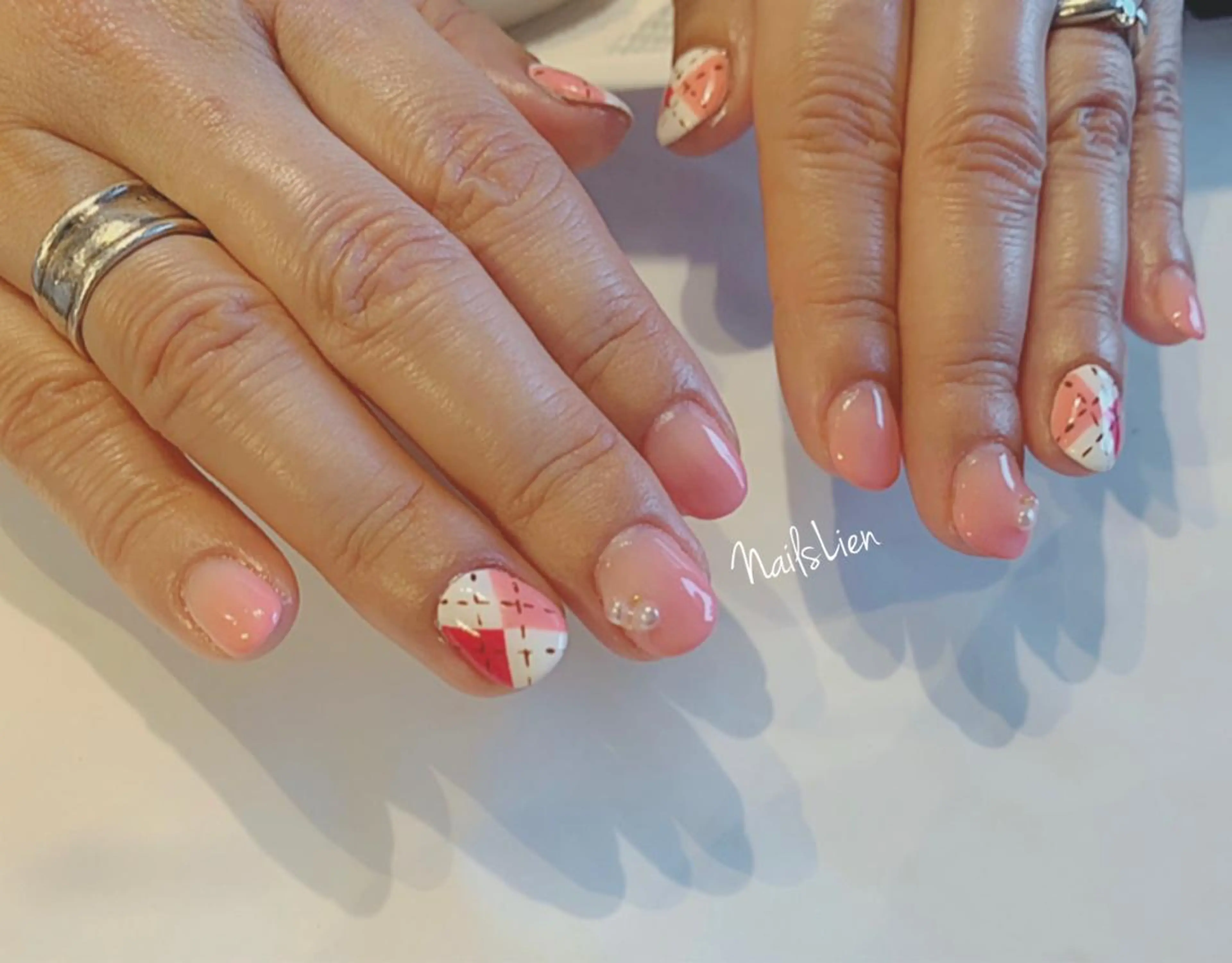 ネイル studio e n / RiNのネイルデザイン