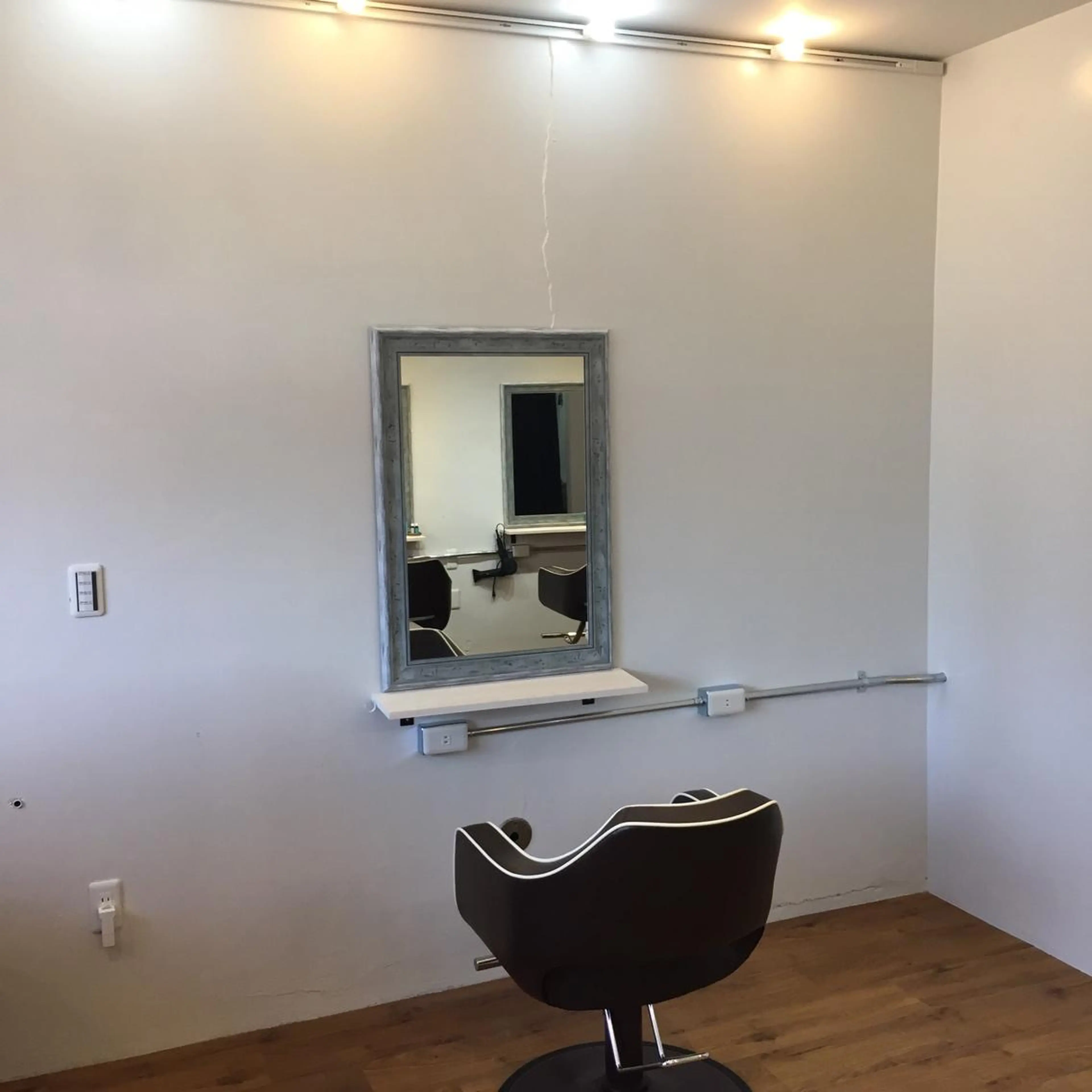 ヘアメイク ゼロのヘアスタイル