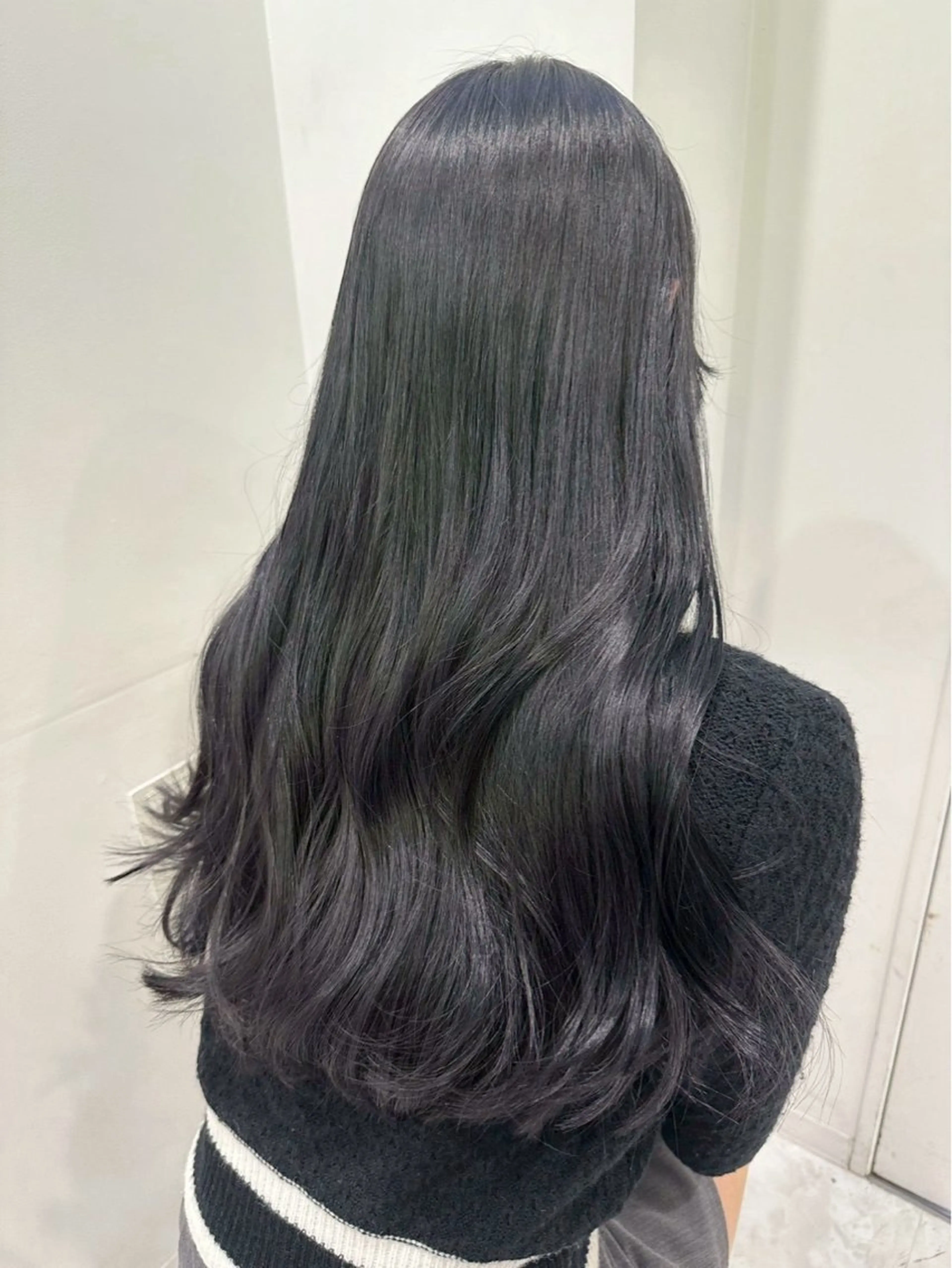 ロング カラー 🦋艶出しワンカラー 🦋MASAKIのヘアスタイル