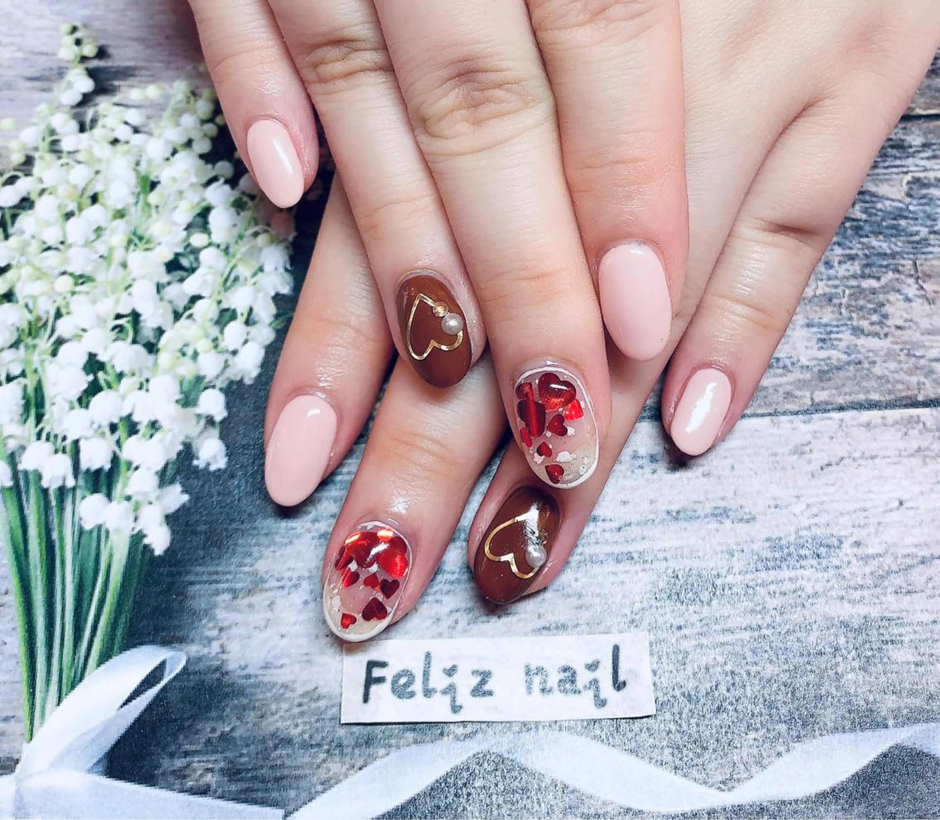 ネイル ブラウン ジェルネイル ハート パラジェル ピンク ハンドネイル ユキカ （ネイリスト）のネイルデザイン
