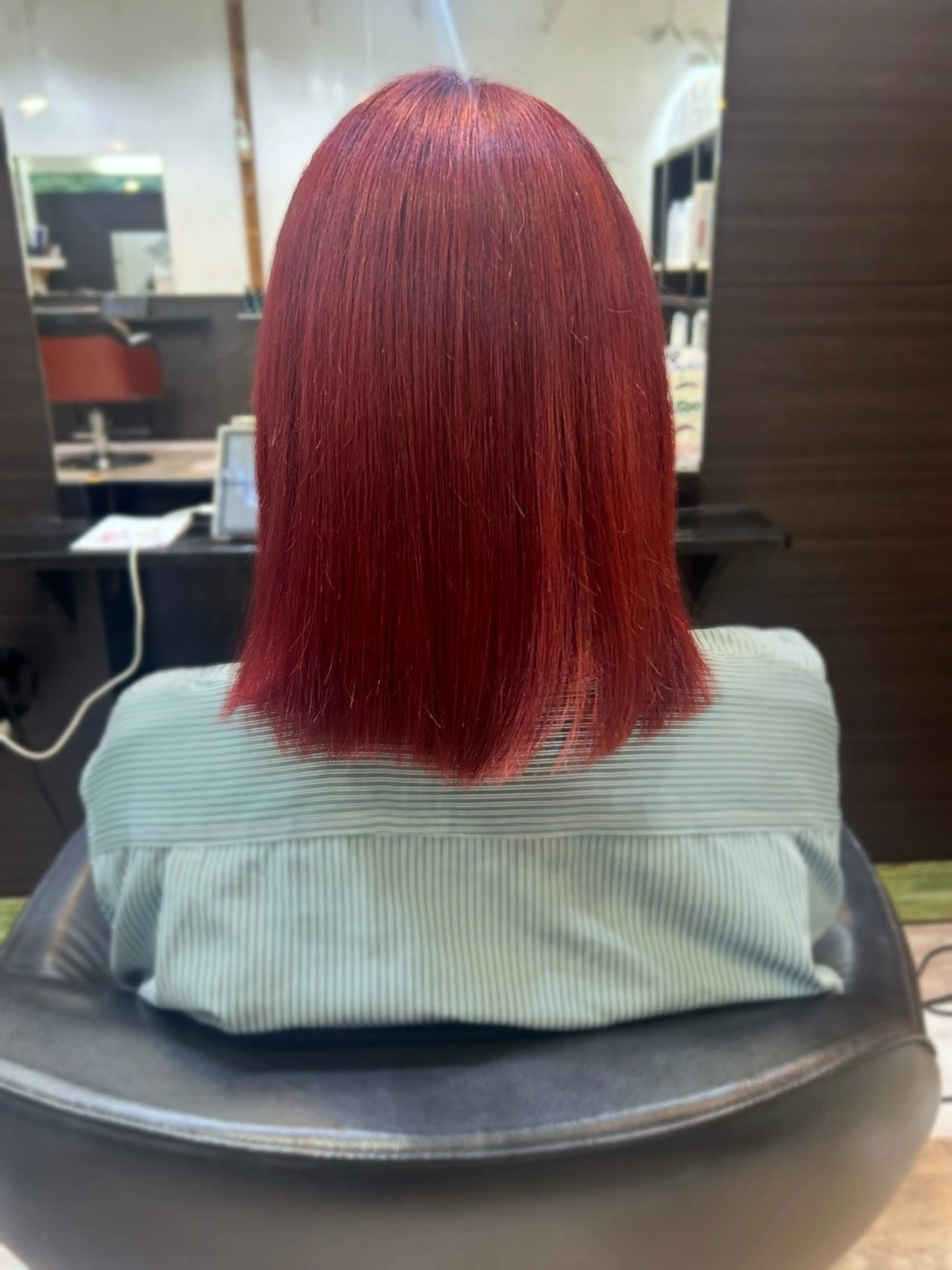 カラー 加本 翼のヘアスタイル