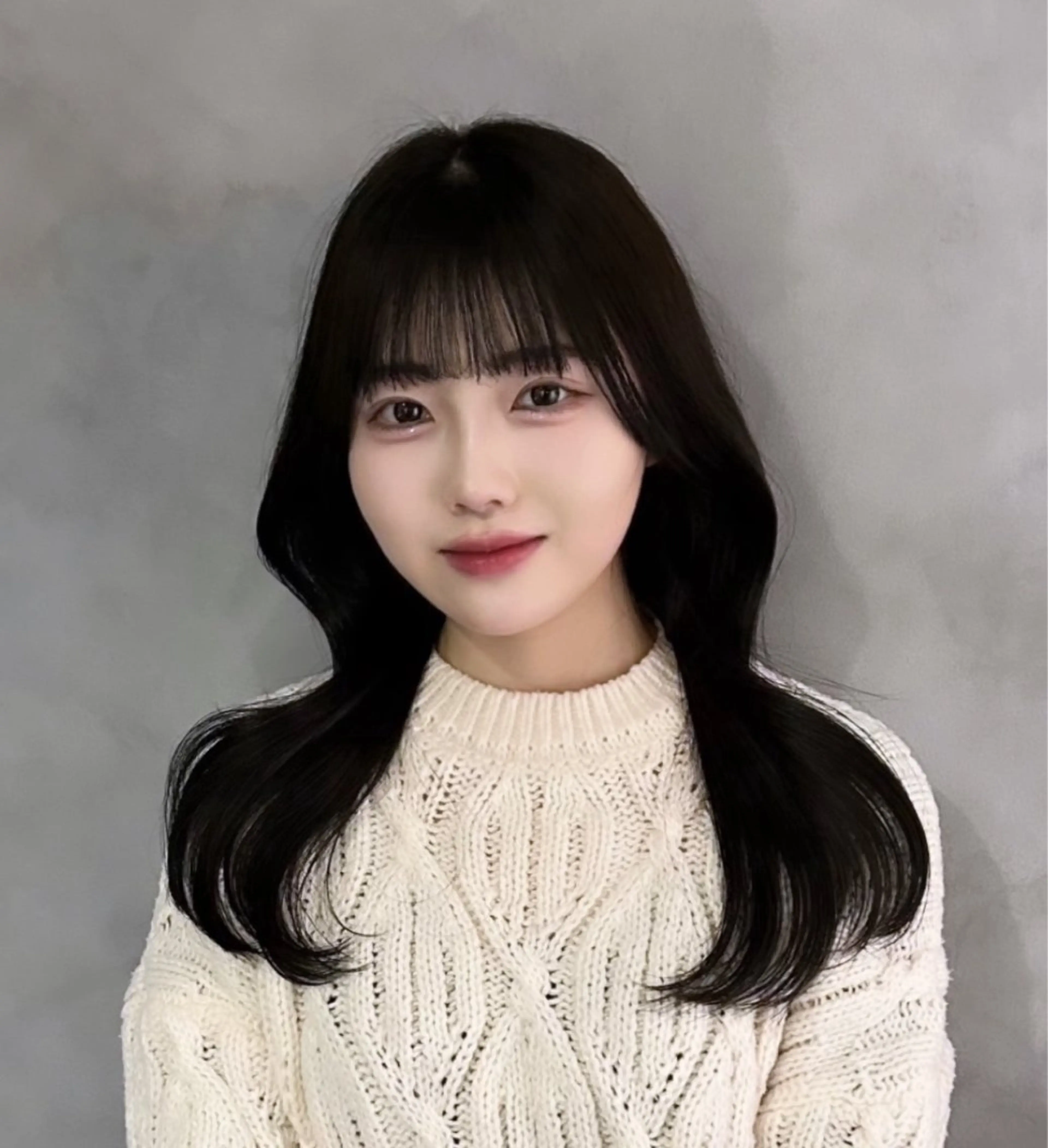 ロング 谷 亜澄のヘアスタイル