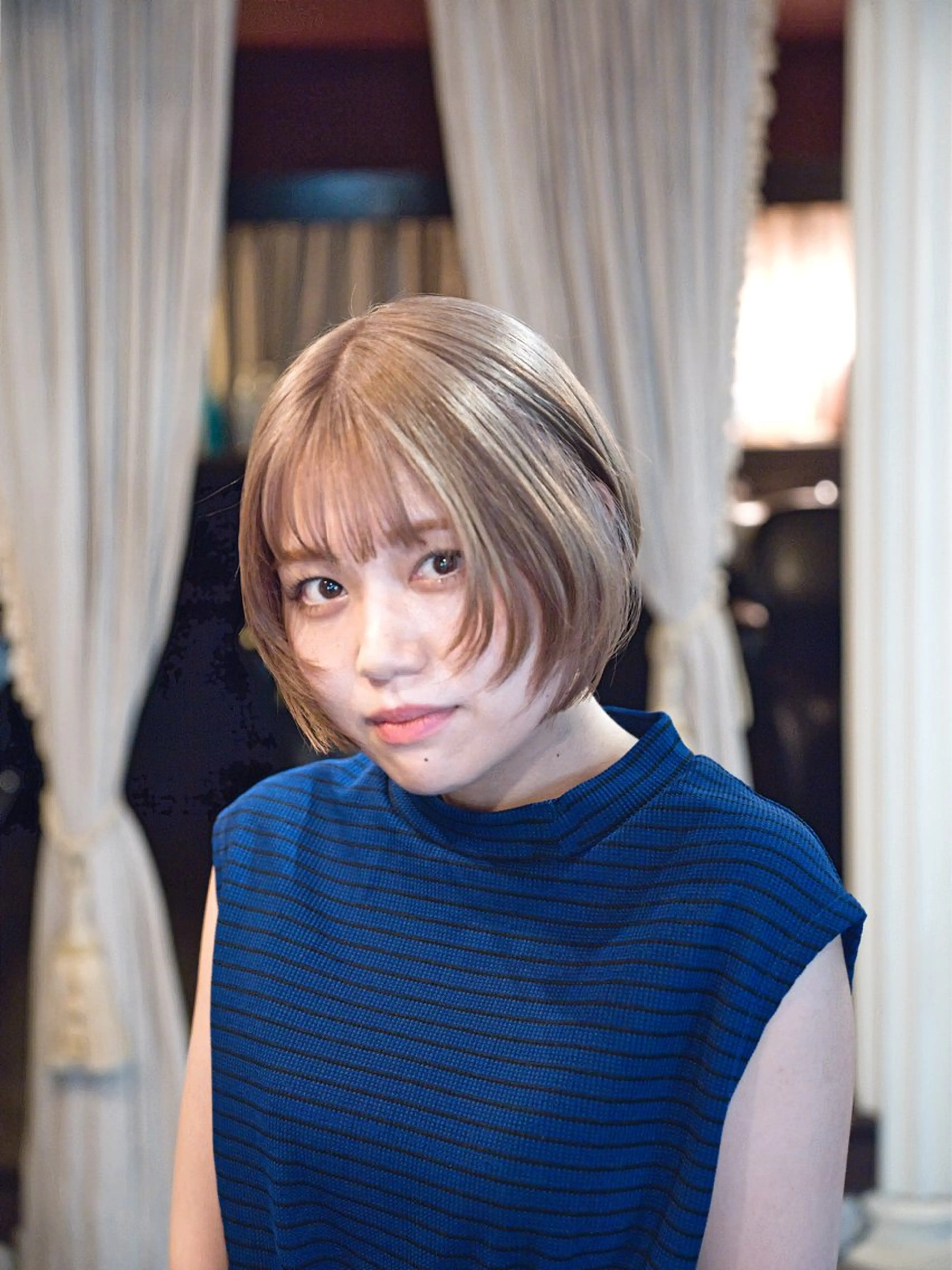 ショート ボブレイヤー ボブ 顔まわりレイヤー 顔周りカット レイヤーカット カット ヘアカラー トリートメント 安藤悠里/ハイトーン /デザインカラーのヘアスタイル