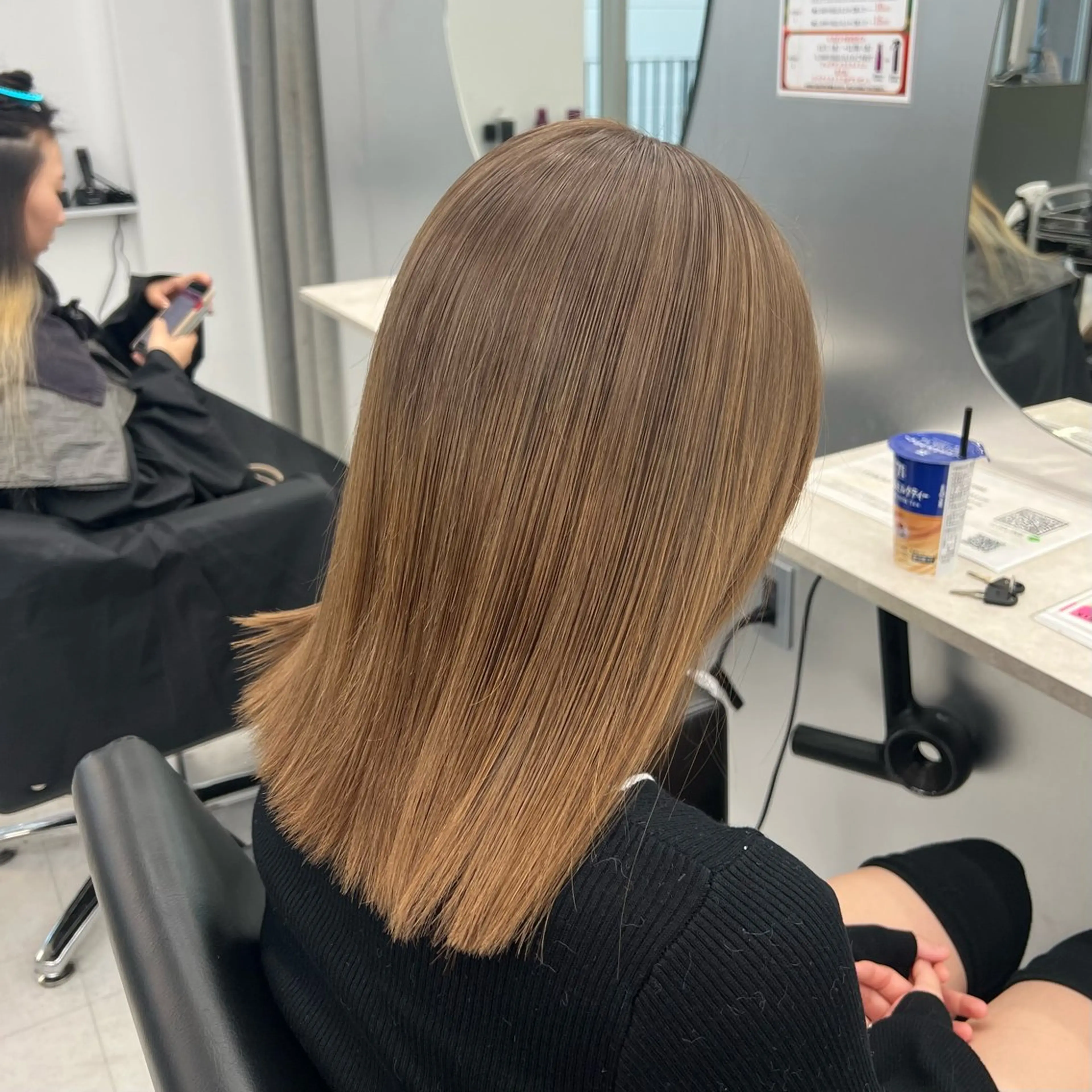 ミディアム カラー カット ヘアカラー トリートメント 👑垢抜け韓国ヘア ハッシュカット唯澄のヘアスタイル