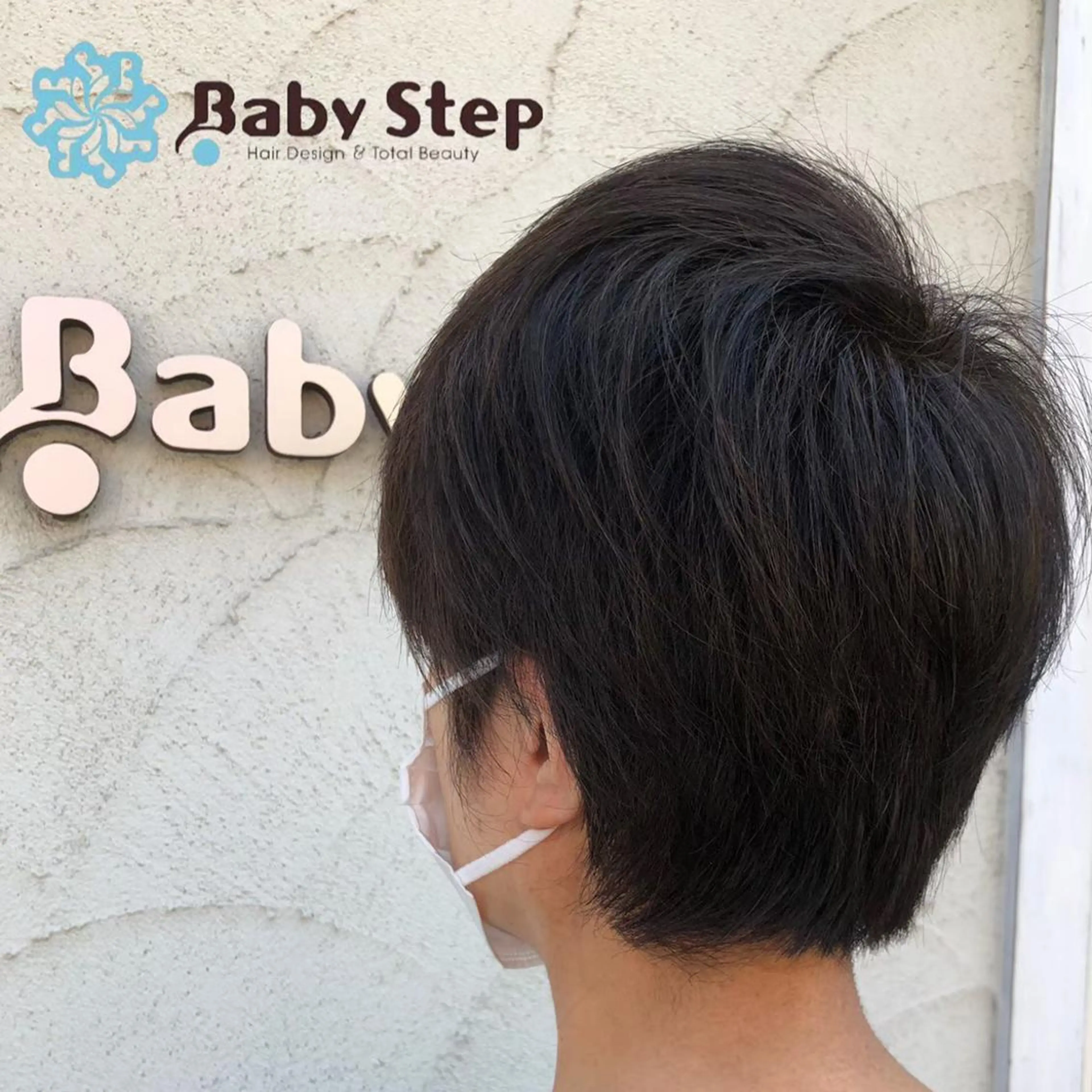 ショート カラー Baby Step ウエノのヘアスタイル