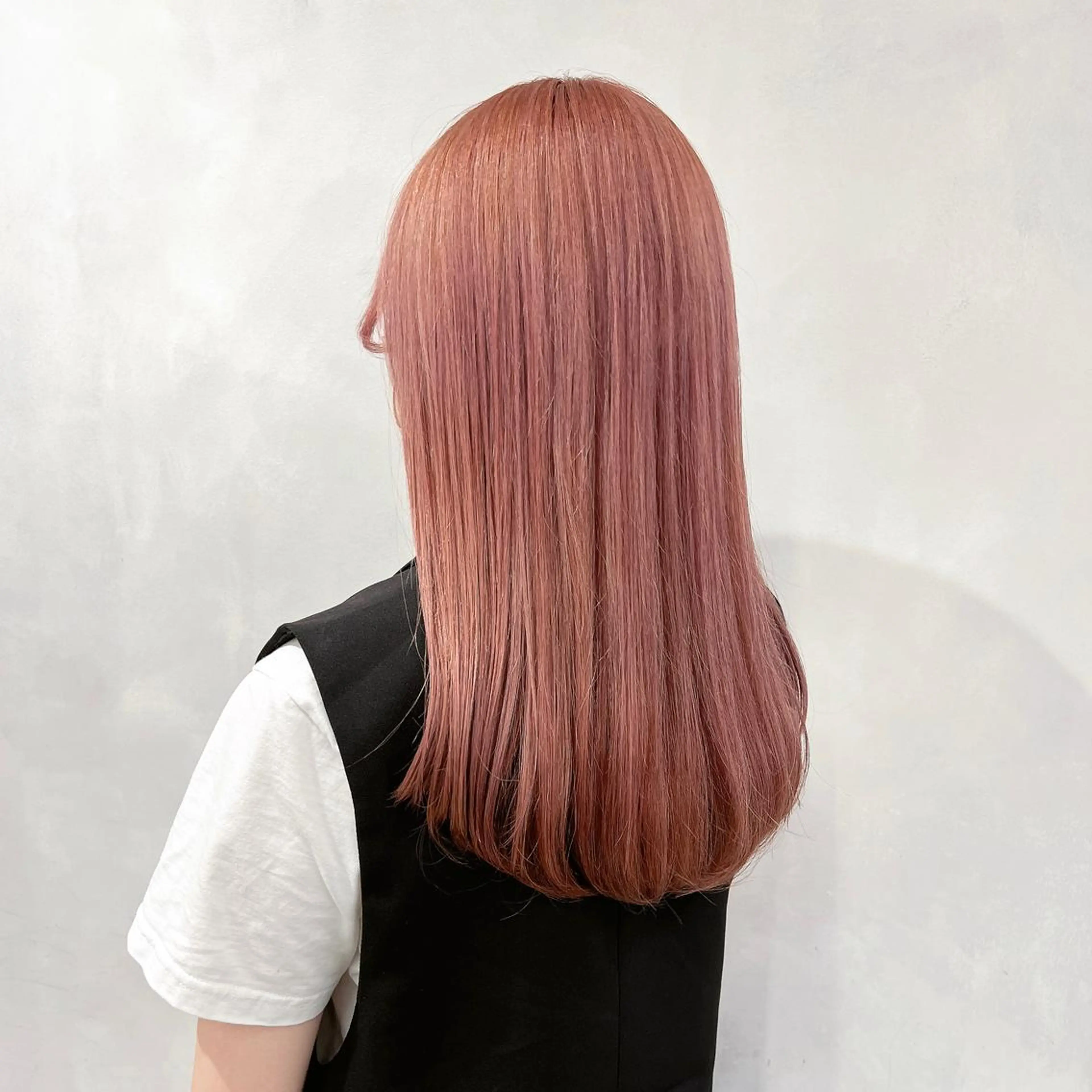 ロング カラー ヘアカラー 🩵ブリーチカラー 🐈MIORI🩵のヘアスタイル