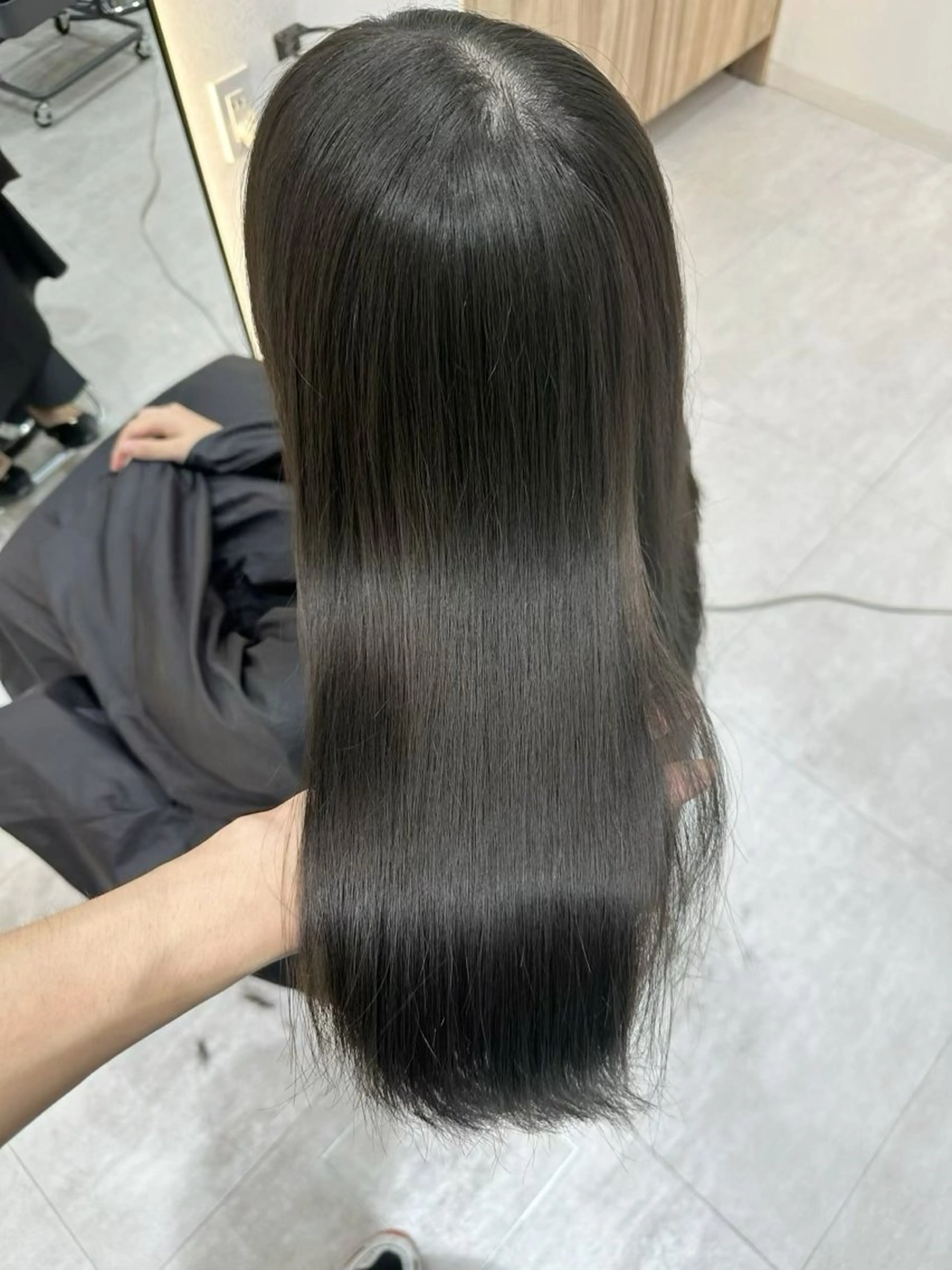 ロング カラー アッシュ ベージュカラー ブラウンカラー 透明感カラー グレージュ カット ヘアカラー トリートメント 赤み消し/透明感 オリーブ/福田れんのヘアスタイル