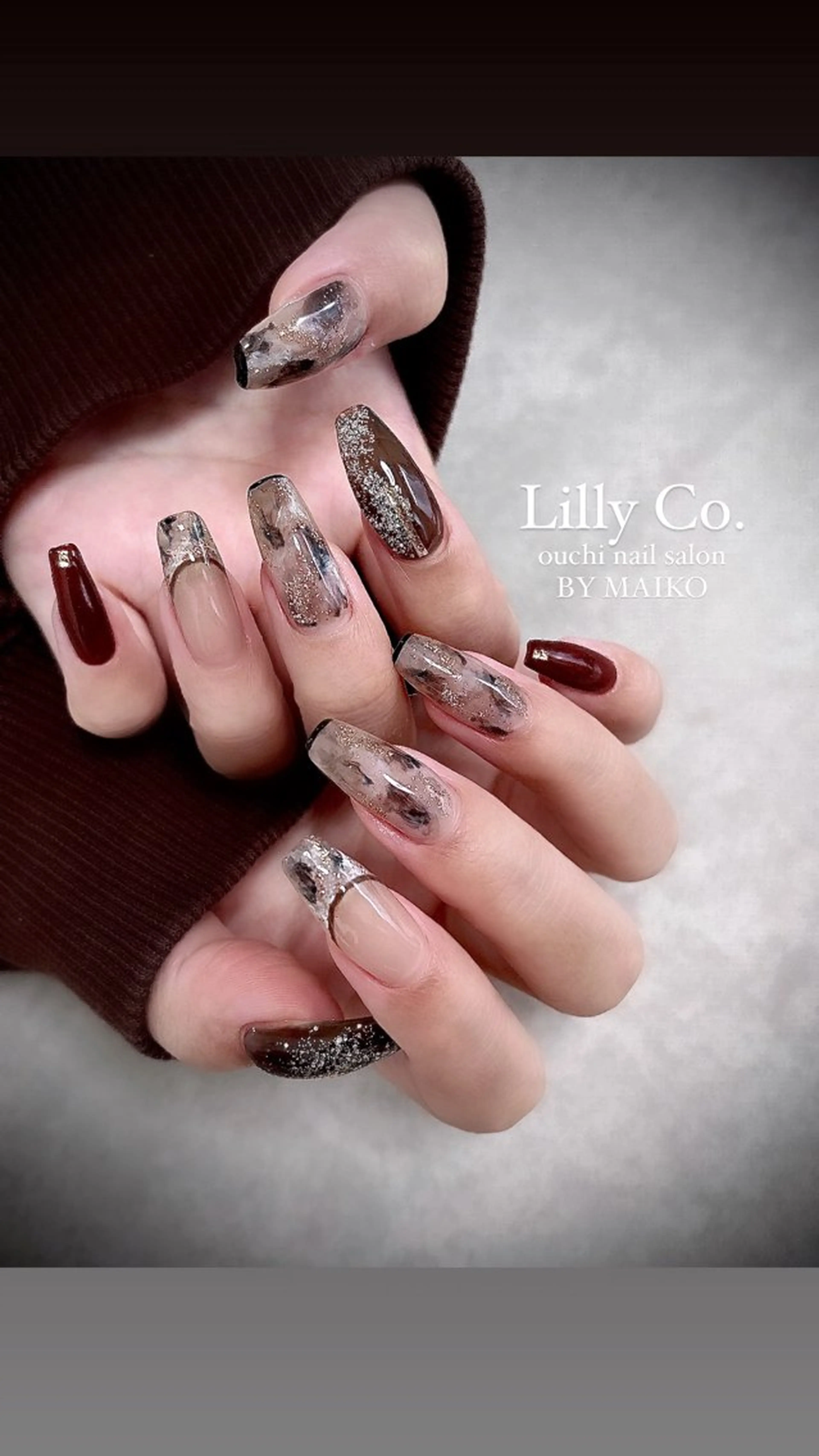 ネイル アニマル柄 ニュアンスネイル 冬ネイル クリスマス ハンドネイル ハンドケア Lilly Co.のネイルデザイン