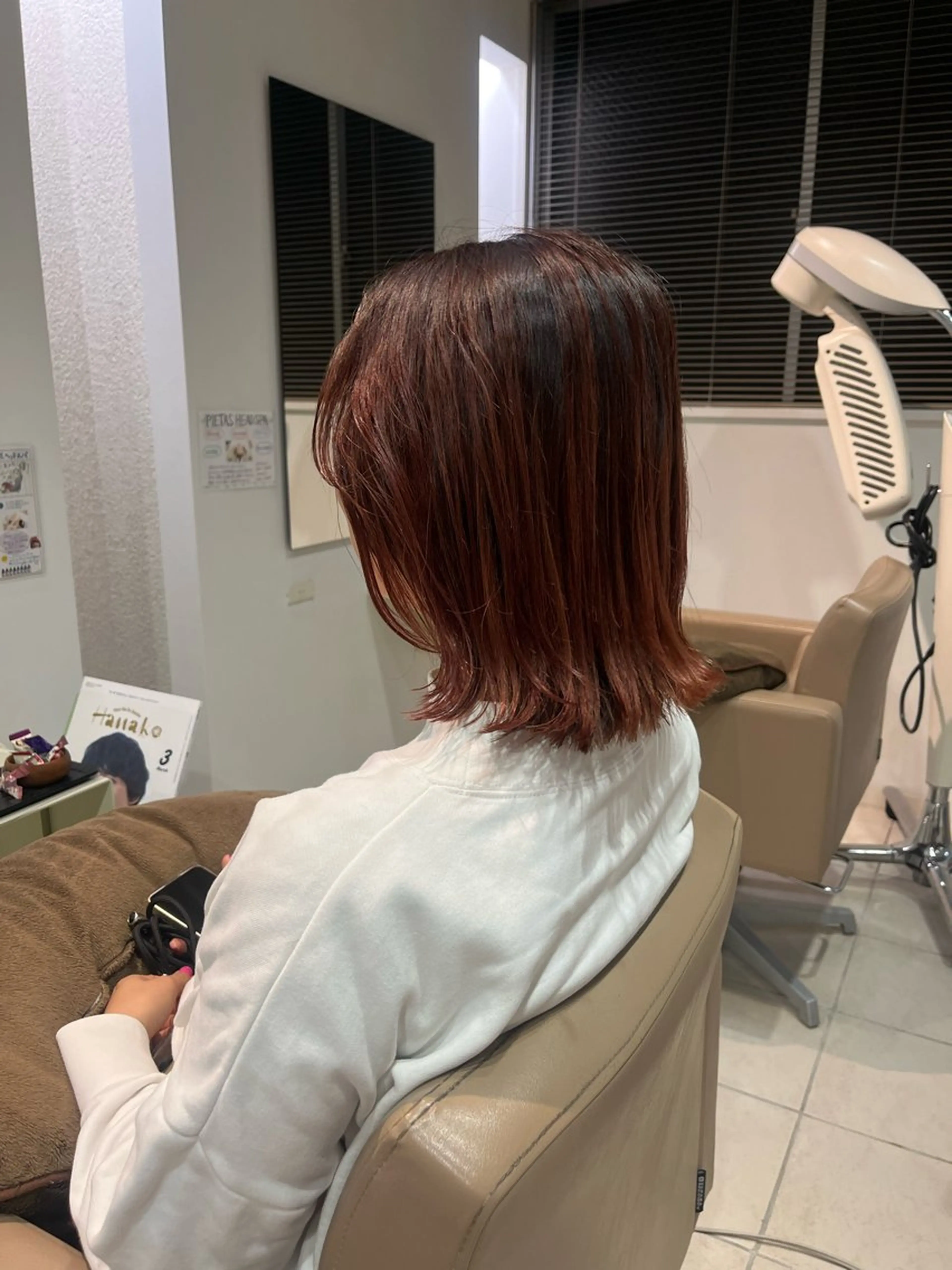 セミロング カラー 池田 愛のヘアスタイル