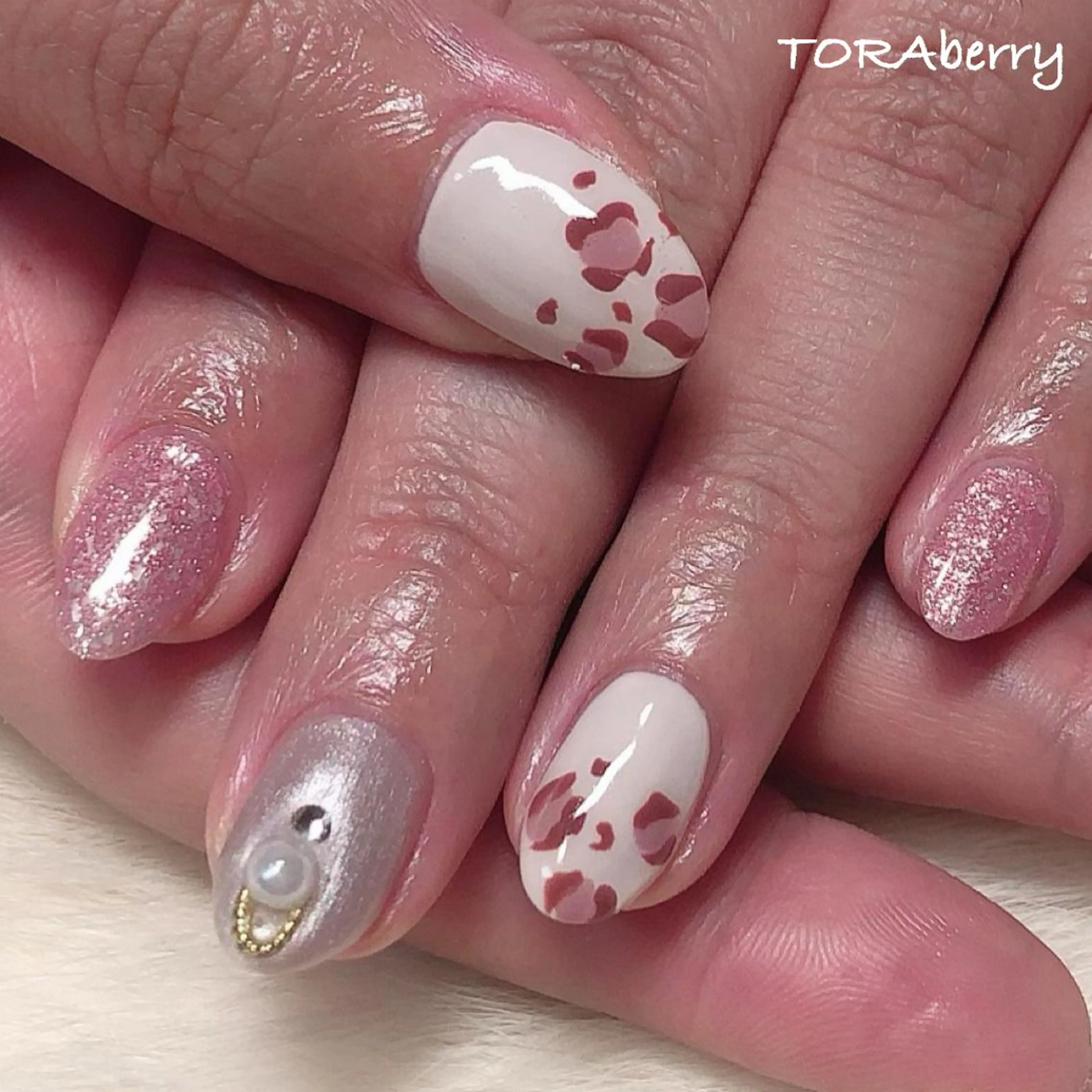 ネイル アニマル柄 ハンドネイル ネイリスト なつみのネイルデザイン