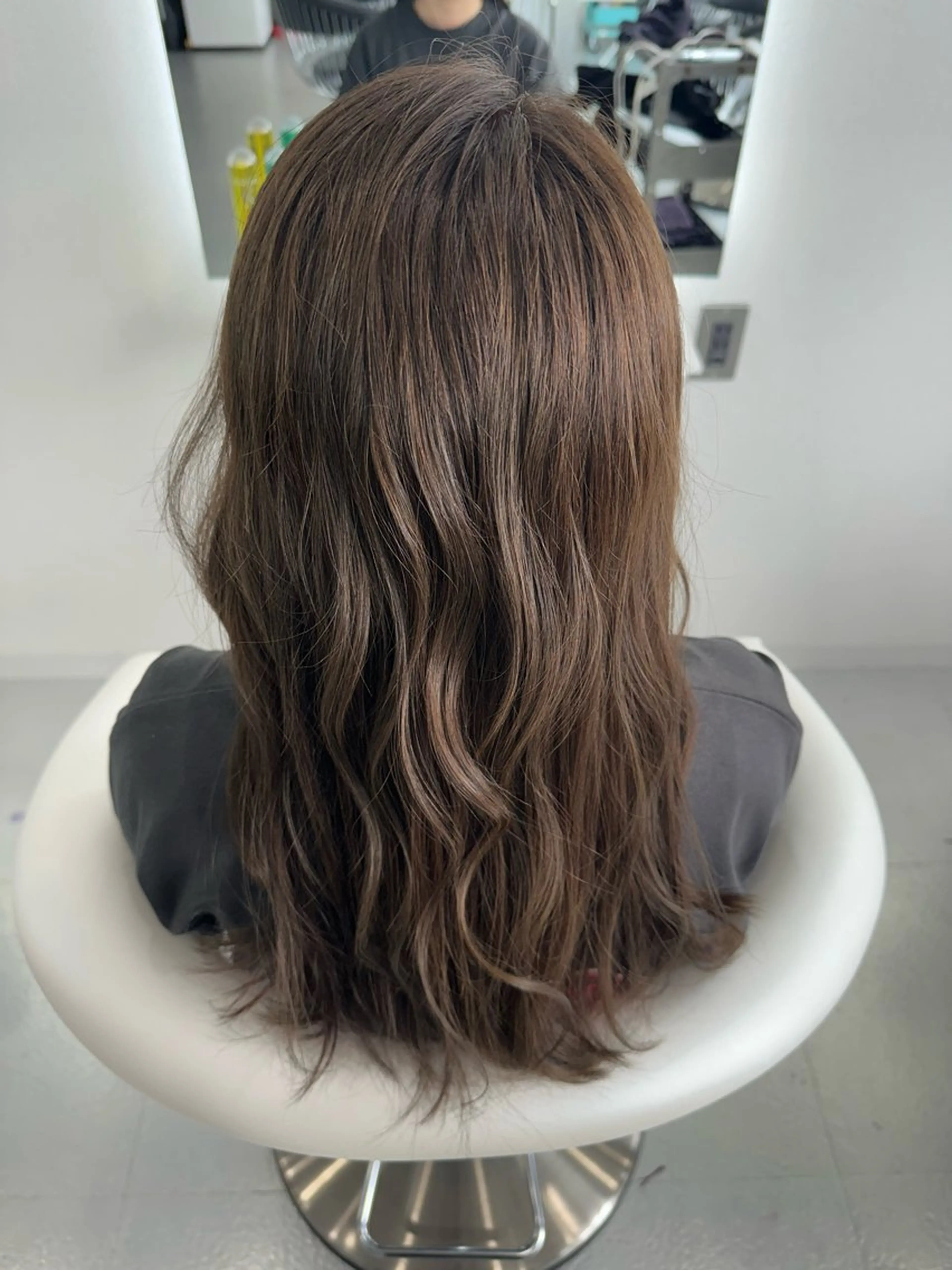 ロング ならざきつぐみ /天王寺/ハイトーンのヘアスタイル