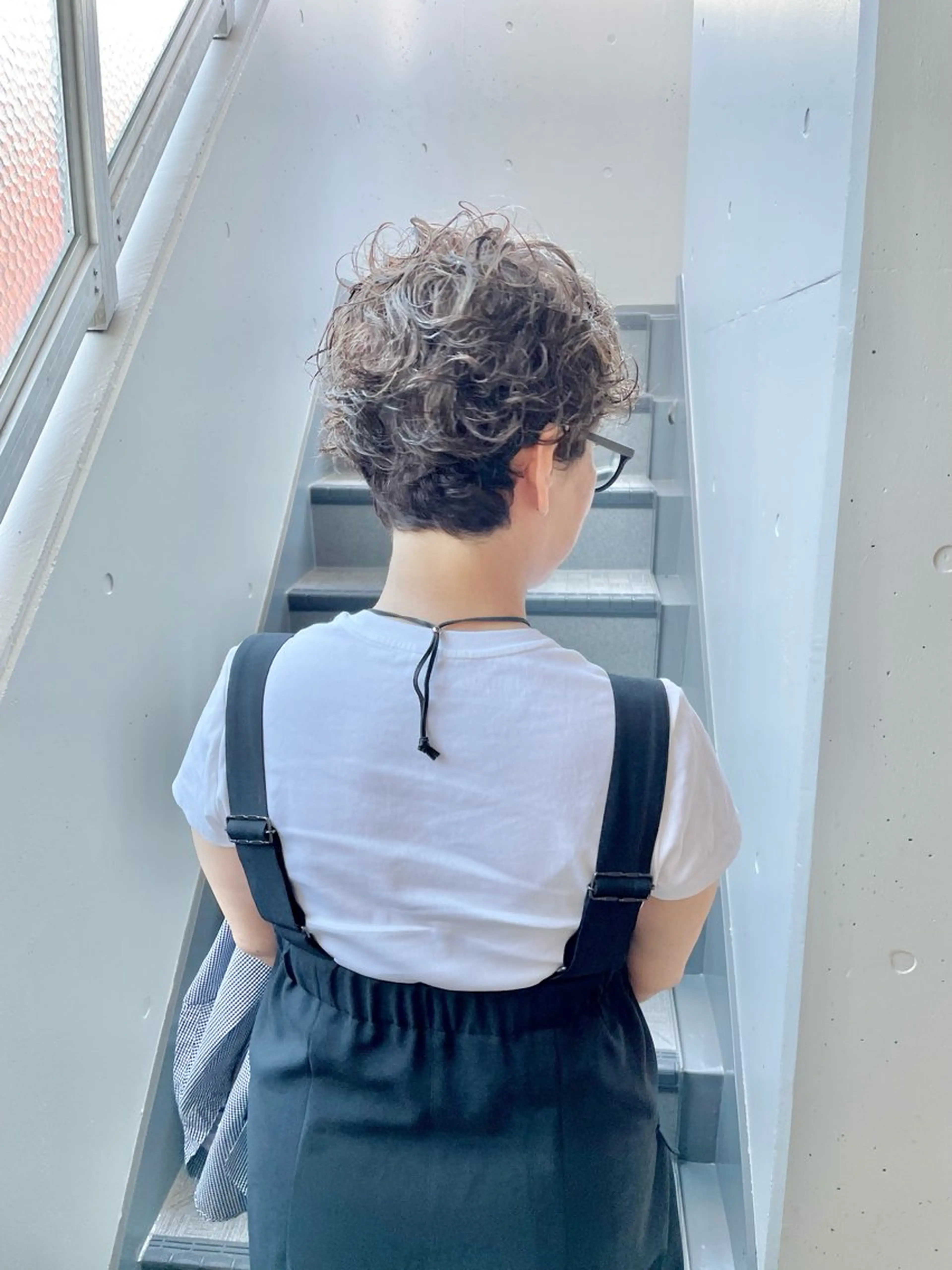 ショート パーマ カット パーマ トリートメント ヨシアキ/パーマ/ ウルフ/ボブ/メンズのヘアスタイル