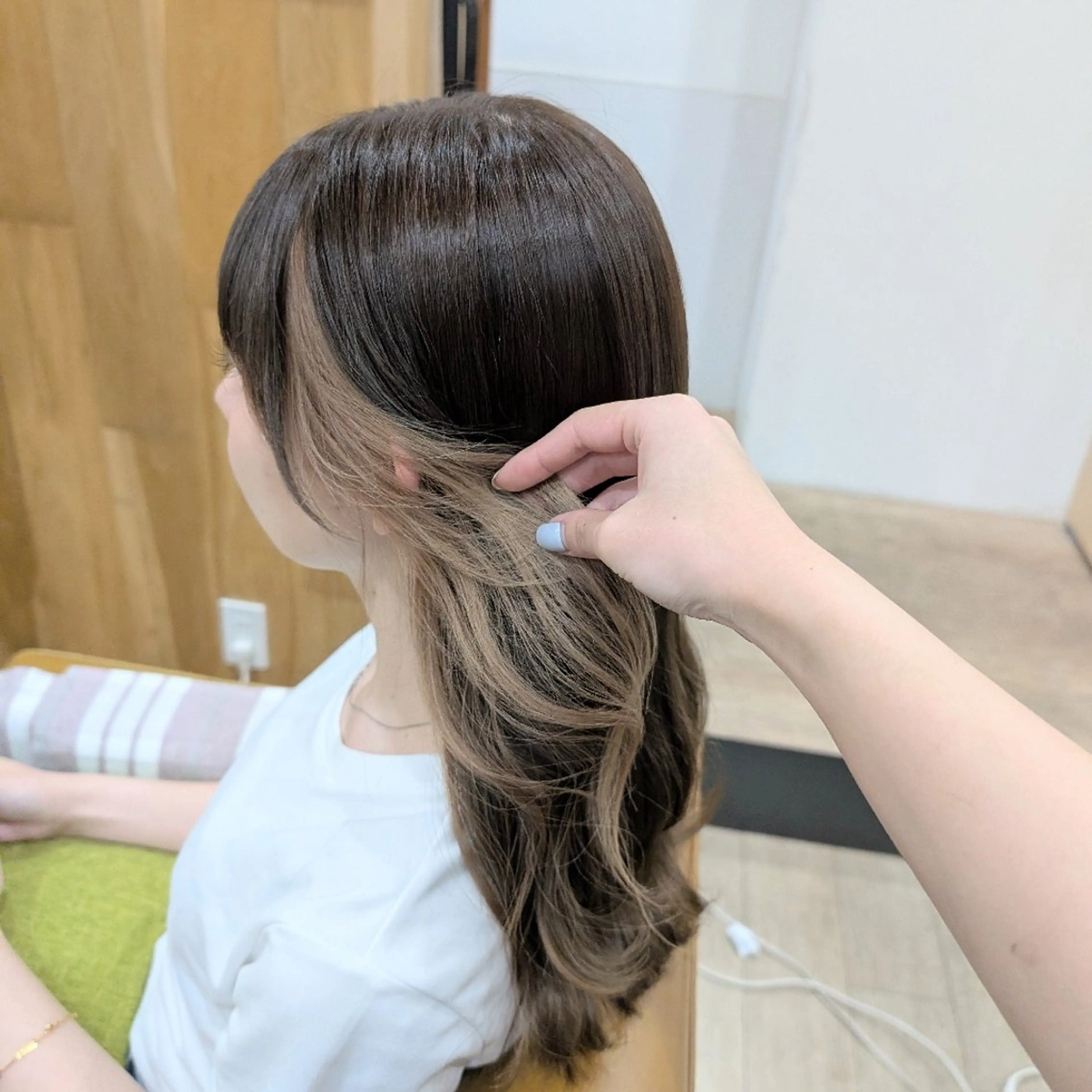 ロング カラー ミストバング  フェイスフレーミング ﾒｱﾘｰﾊﾞｲﾒﾘｰ /花音のヘアスタイル