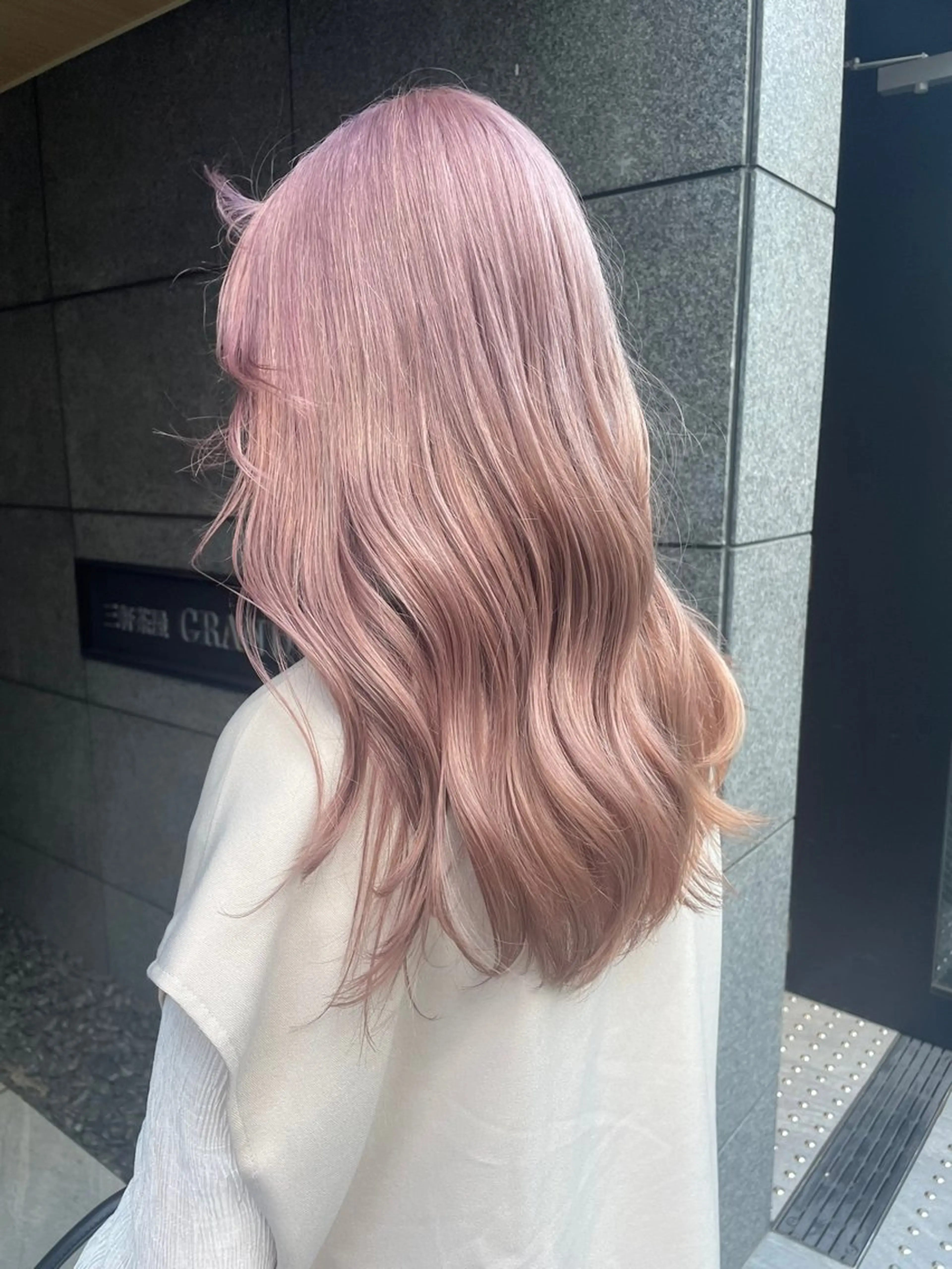 ♡カット+ワンブリーチカラー♡の写真