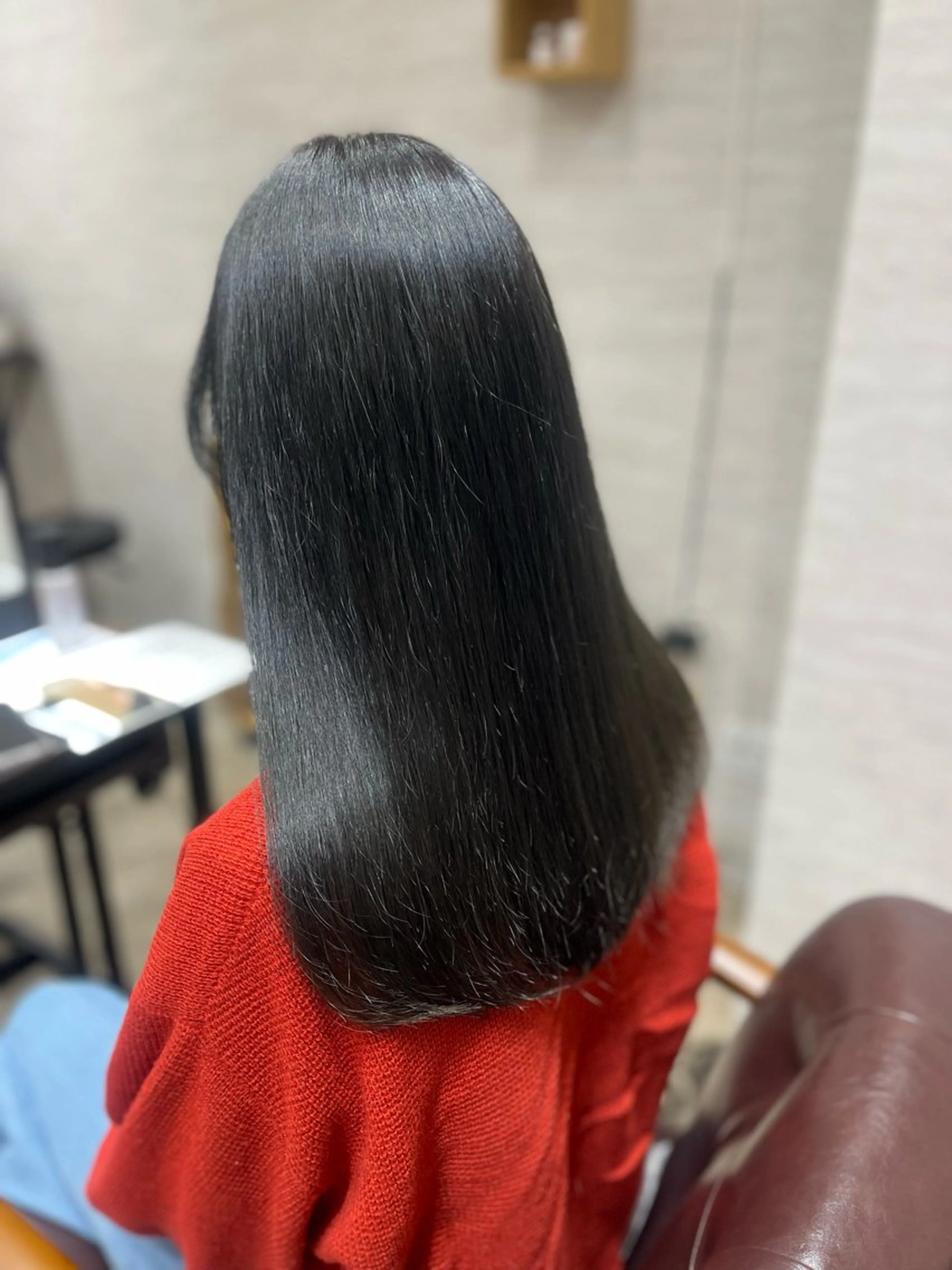 ロング カラー ブリーチ 透明感カラー グレージュ オリーブグレージュ オリーブグレー カット ヘアカラー トリートメント 🫧ぷる艶カラー🫧 Yuubi🦩のヘアスタイル