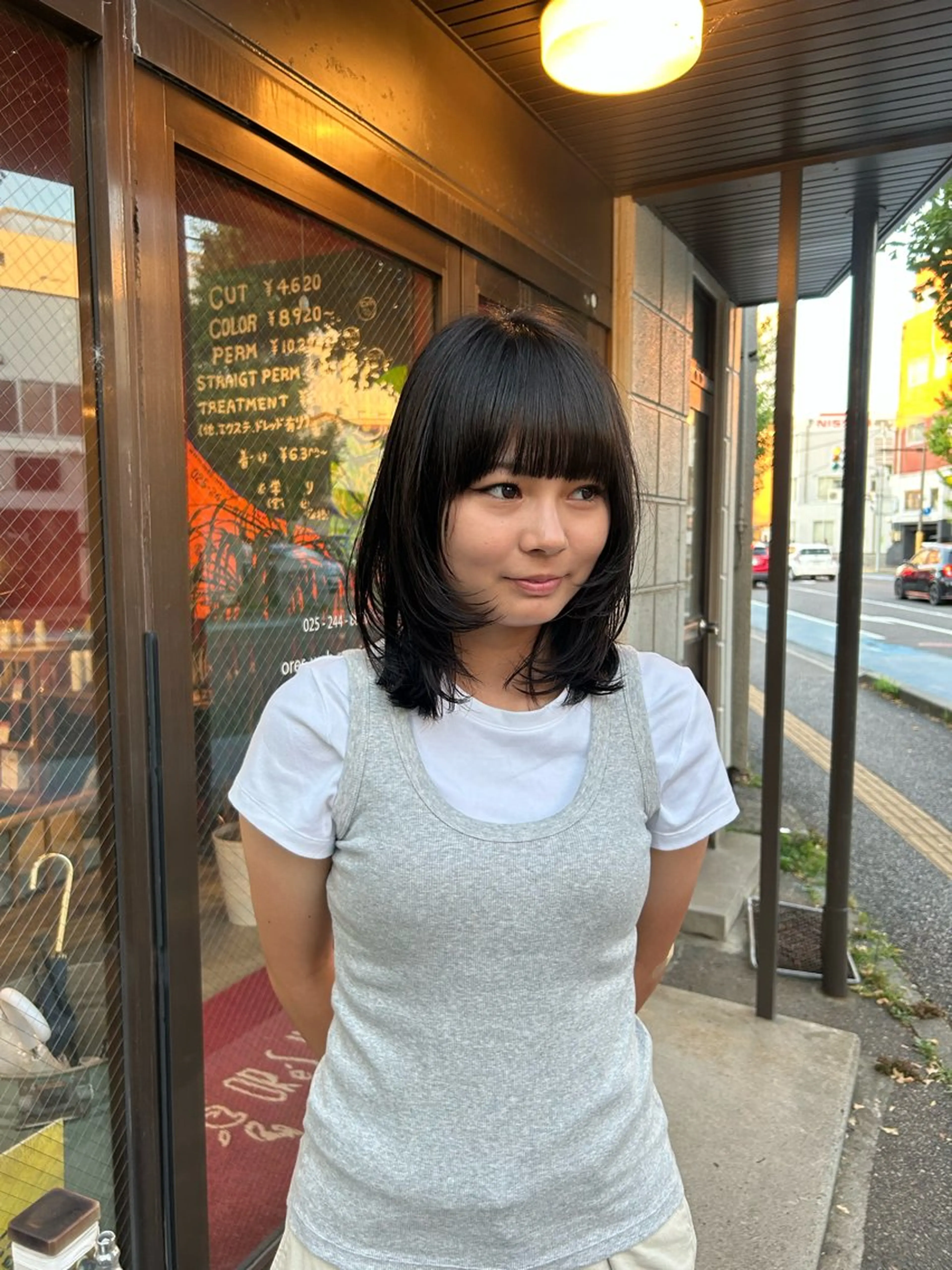 ミディアム ORe'S HAIR BE　GLaDまなみのヘアスタイル