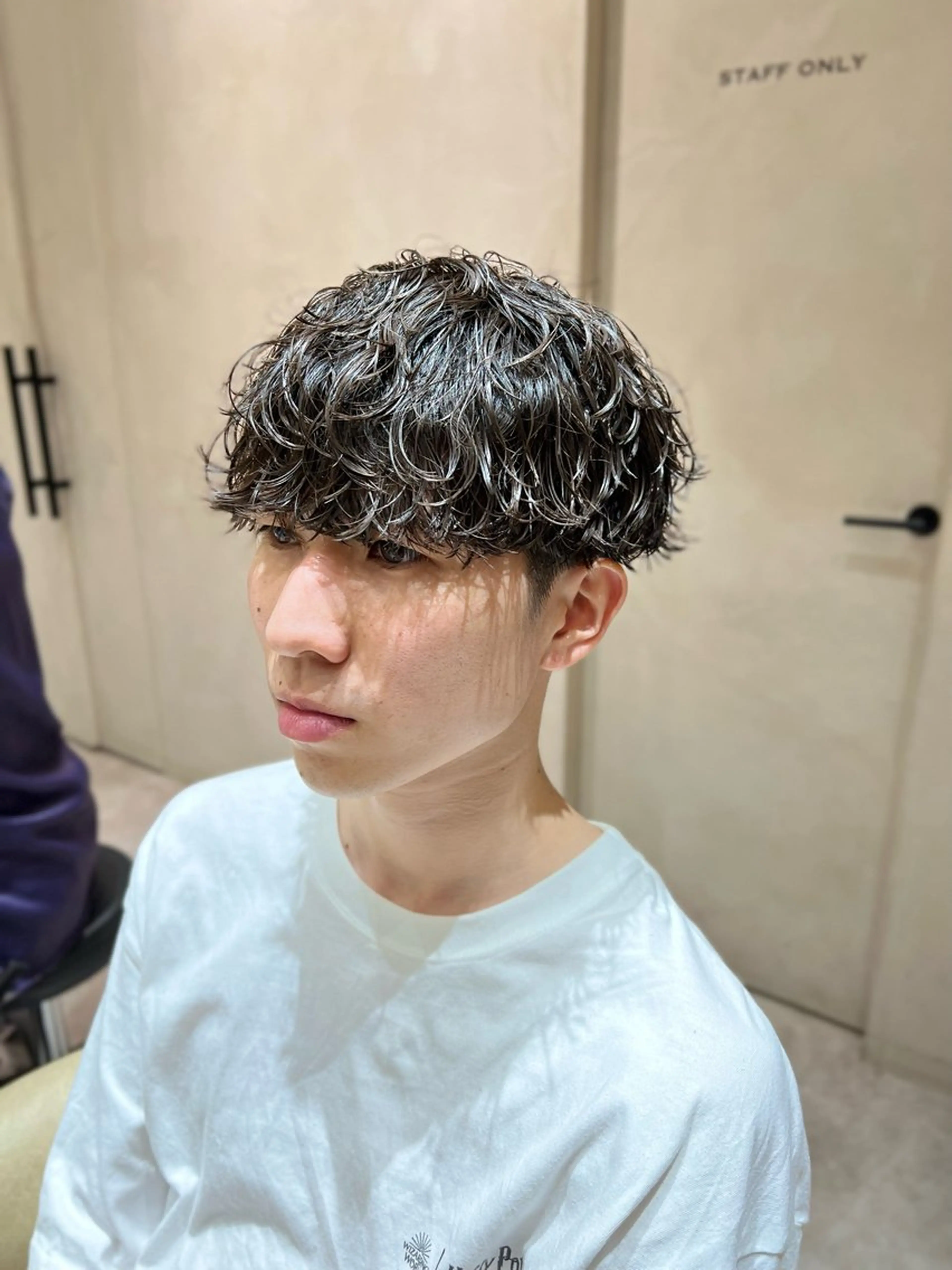 ショート パーマ メンズ 波巻きスパイラルパー マ/シャドウパーマ駿のヘアスタイル