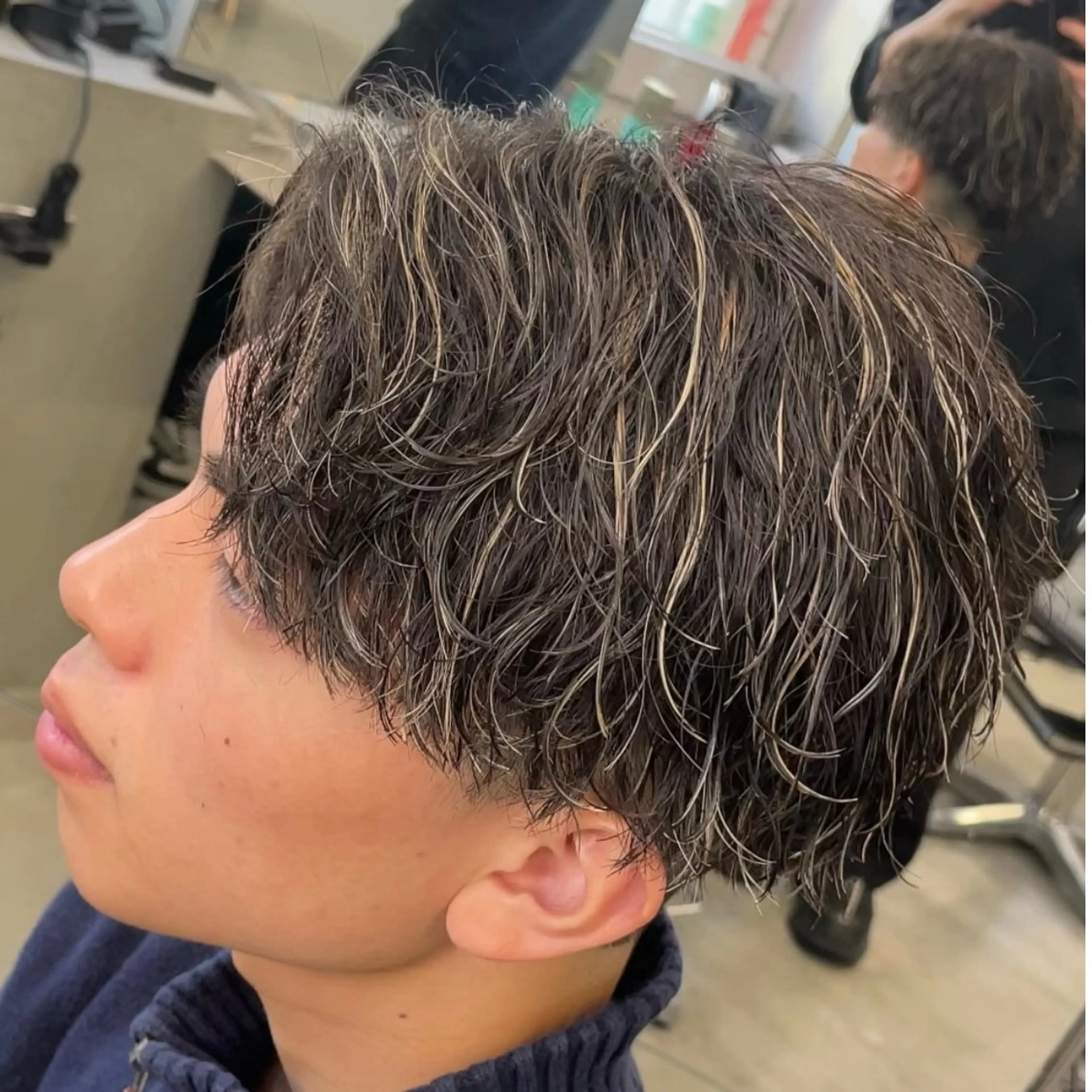 ミディアム カラー ヘアアレンジ メンズ fifth 石川 凪のヘアスタイル