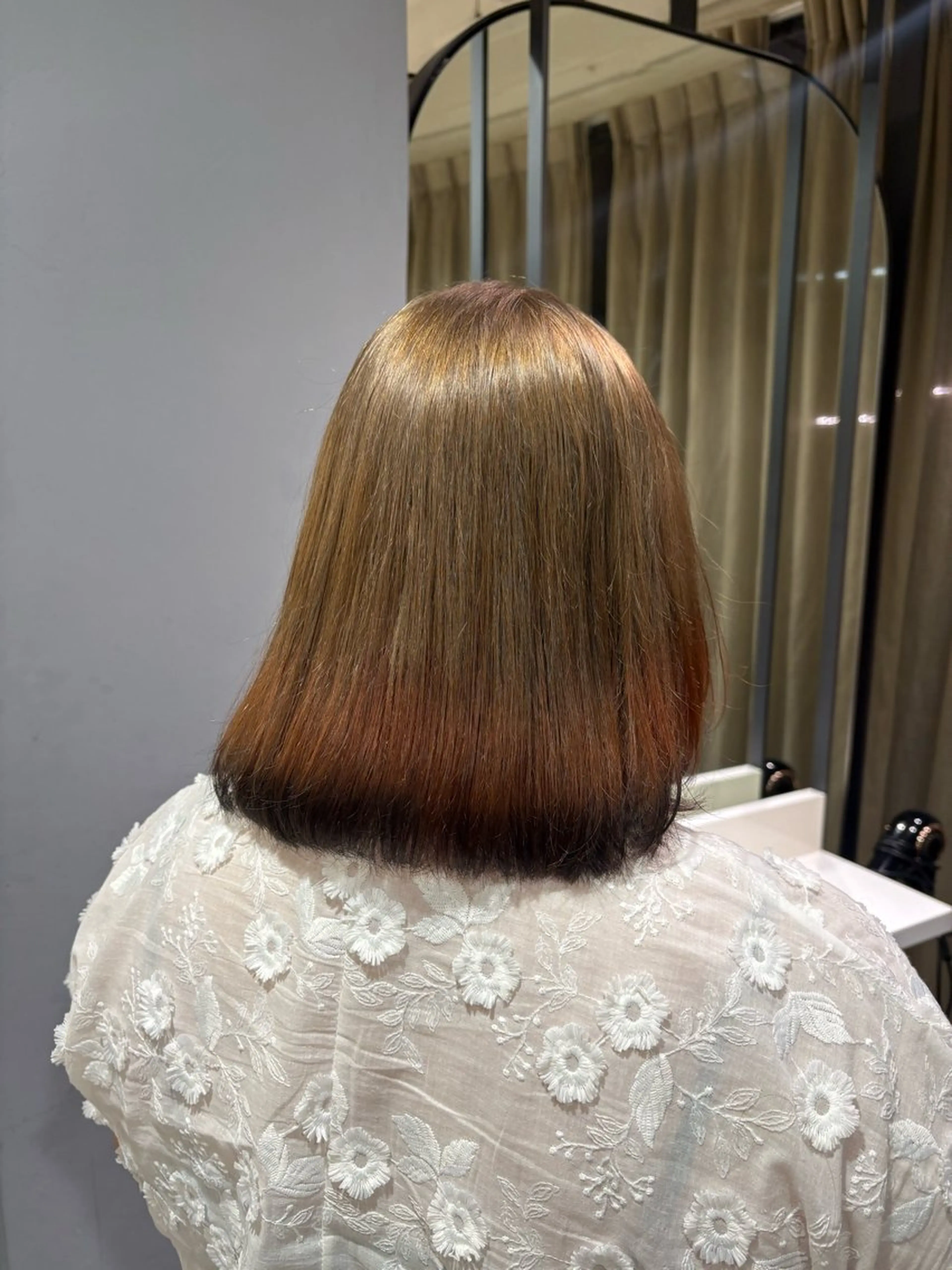 ミディアム 狐カラー 宇野愛華∕ パーマスタイルのヘアスタイル