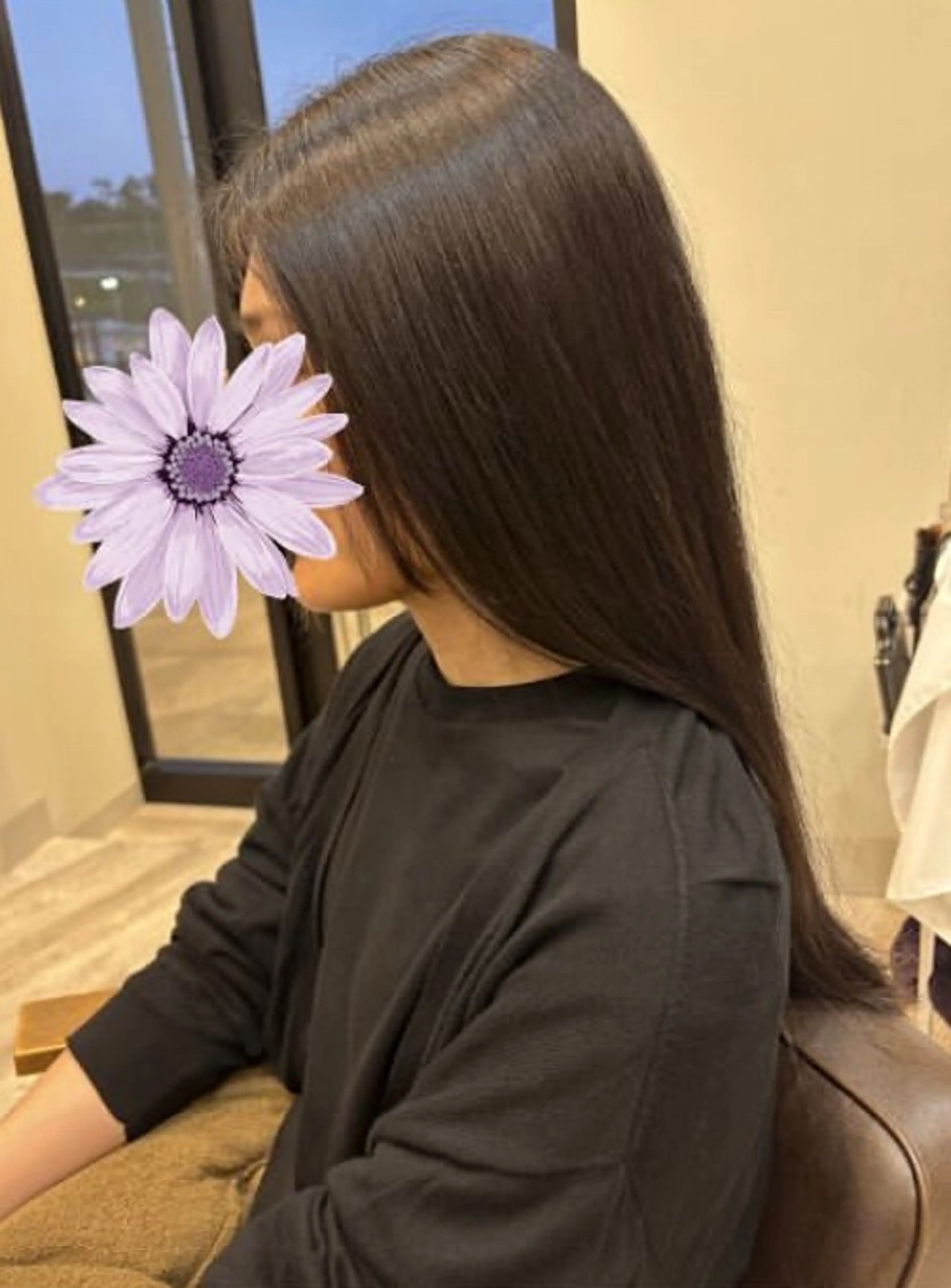 ロング 加藤 優子のヘアスタイル