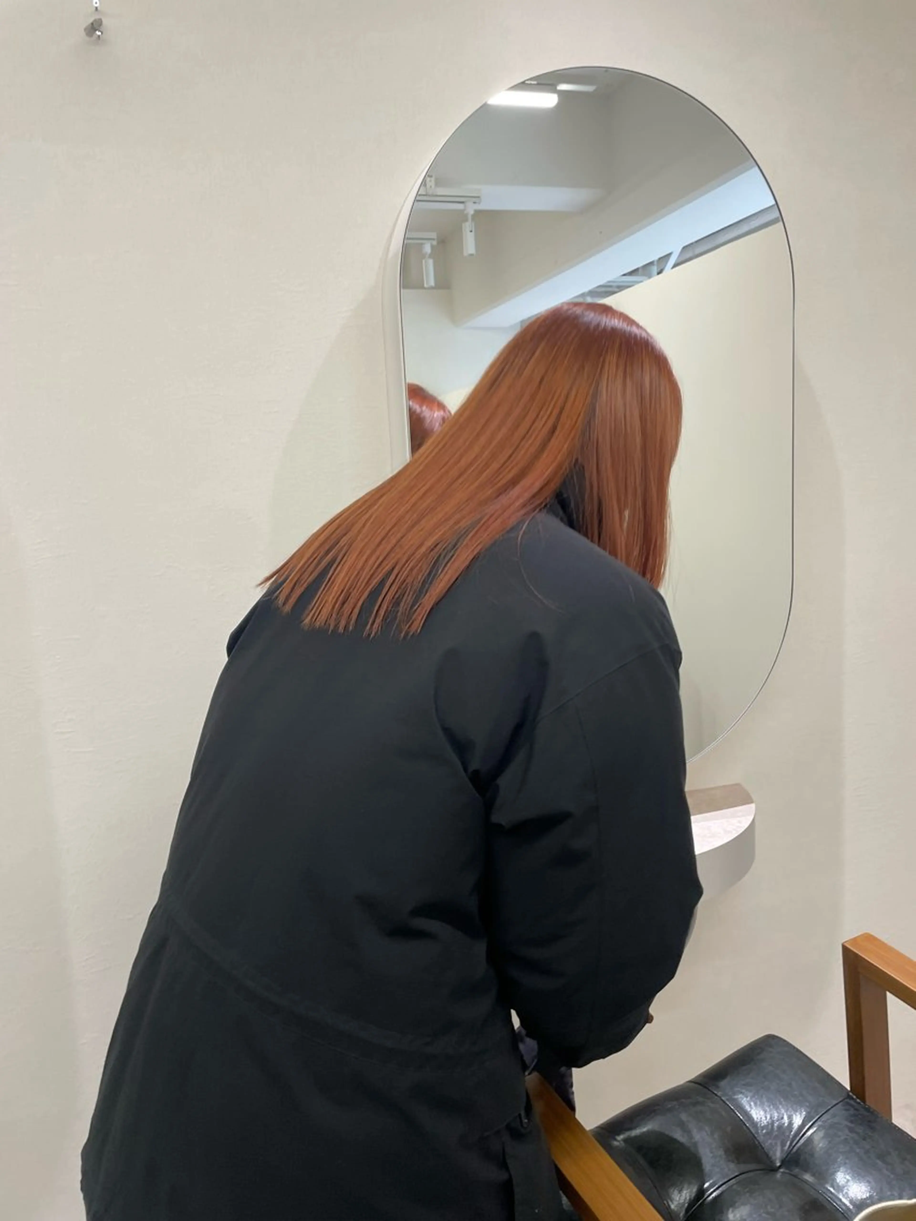 セミロング ヤスマル ミアカのヘアスタイル