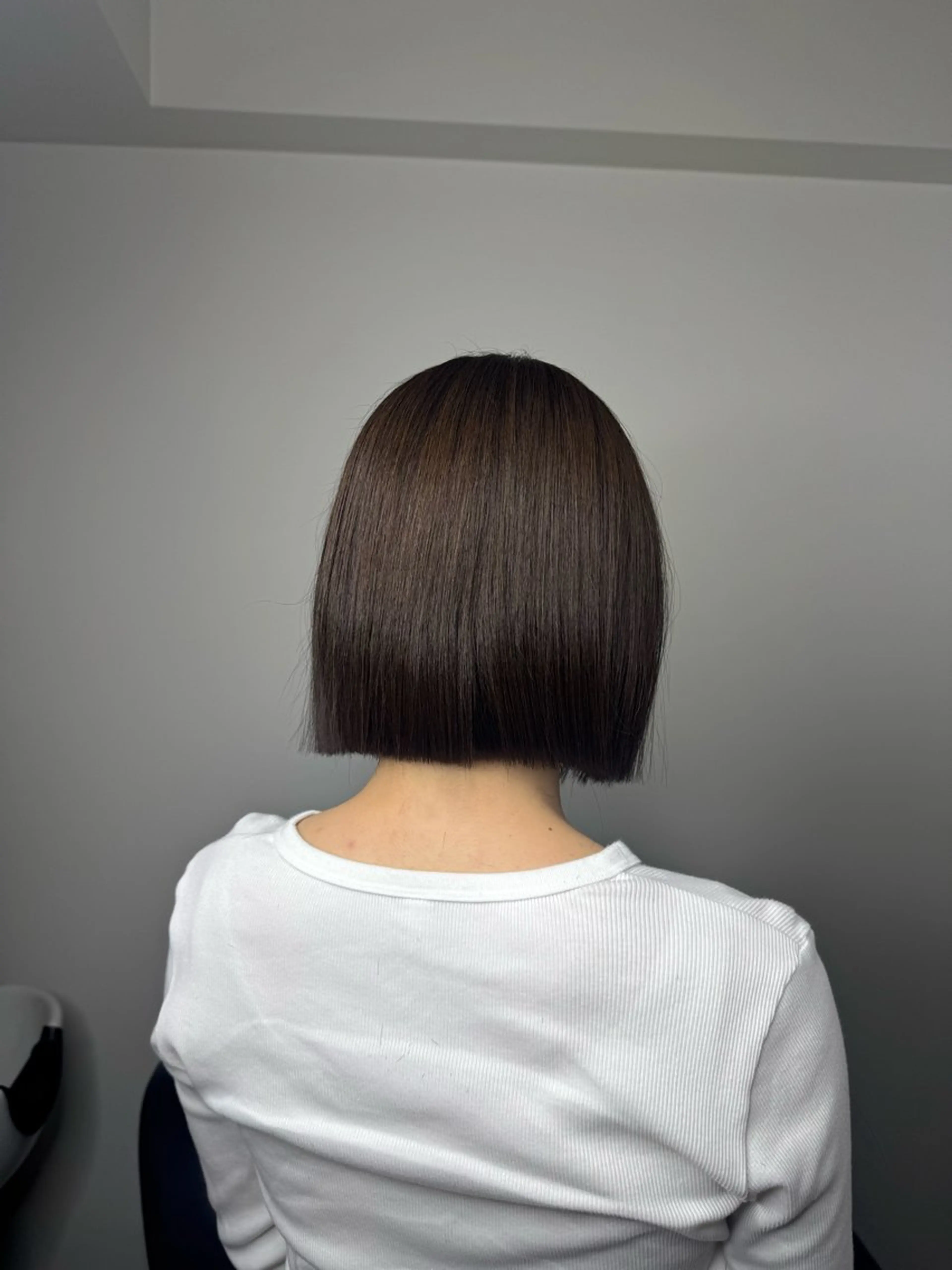 ショート カラー 大人な抜け感レイヤー remi🖤のヘアスタイル