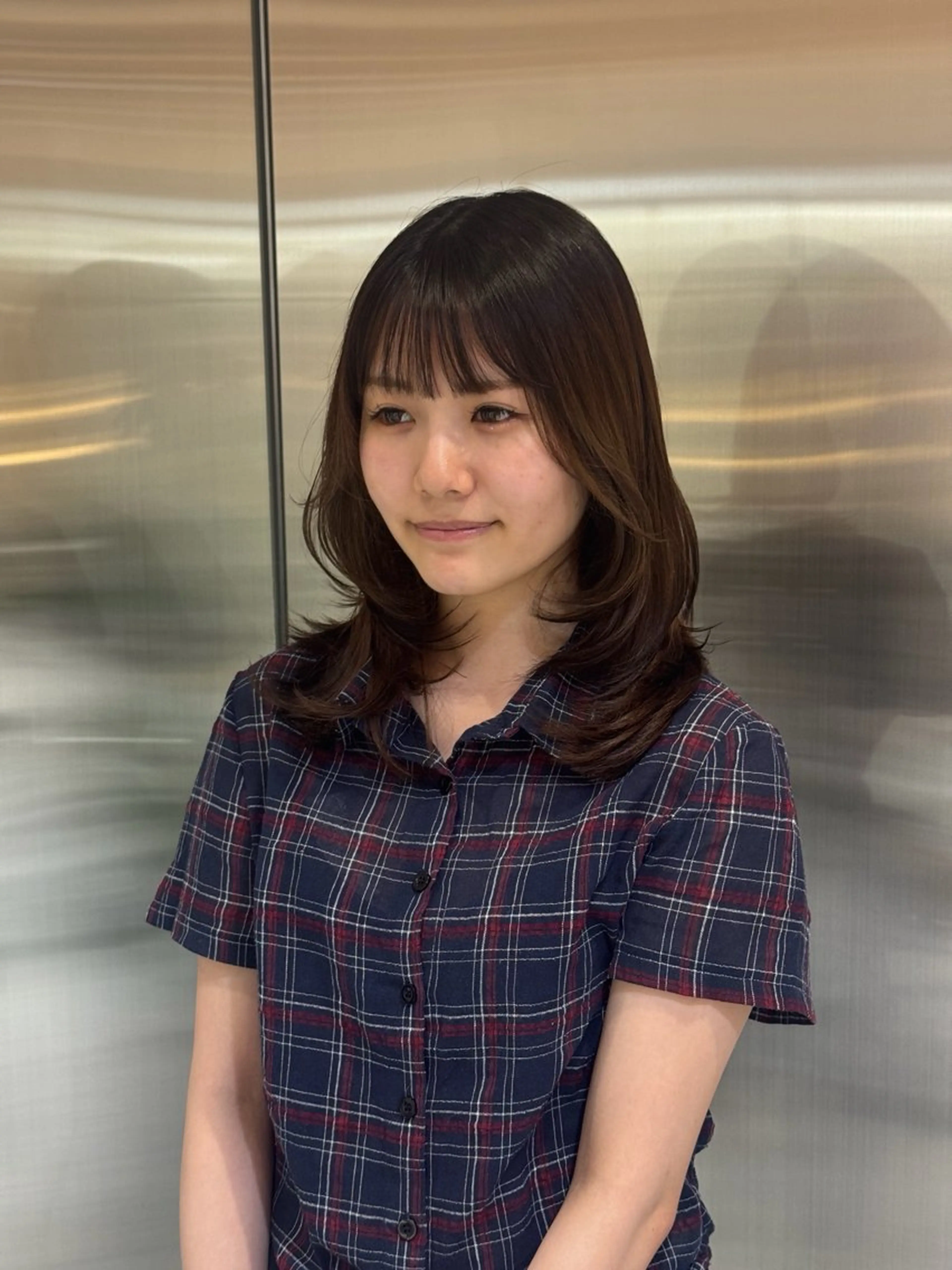 セミロング パーマ ケアカラー 絶対垢抜けレイヤー/ 透明感カラーリョウヤのヘアスタイル