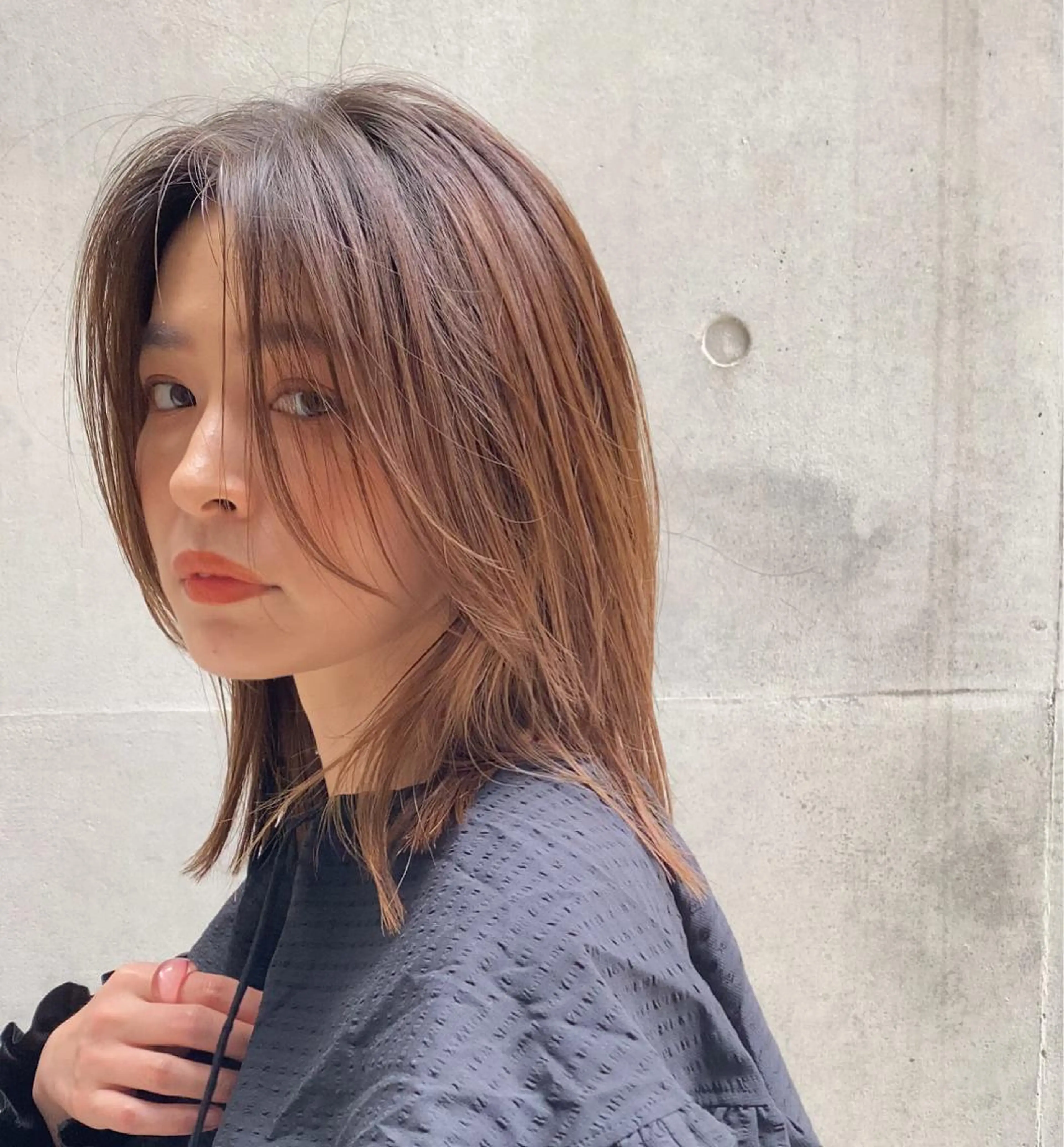 ミディアム MAAT所属 AKANEのヘアスタイル