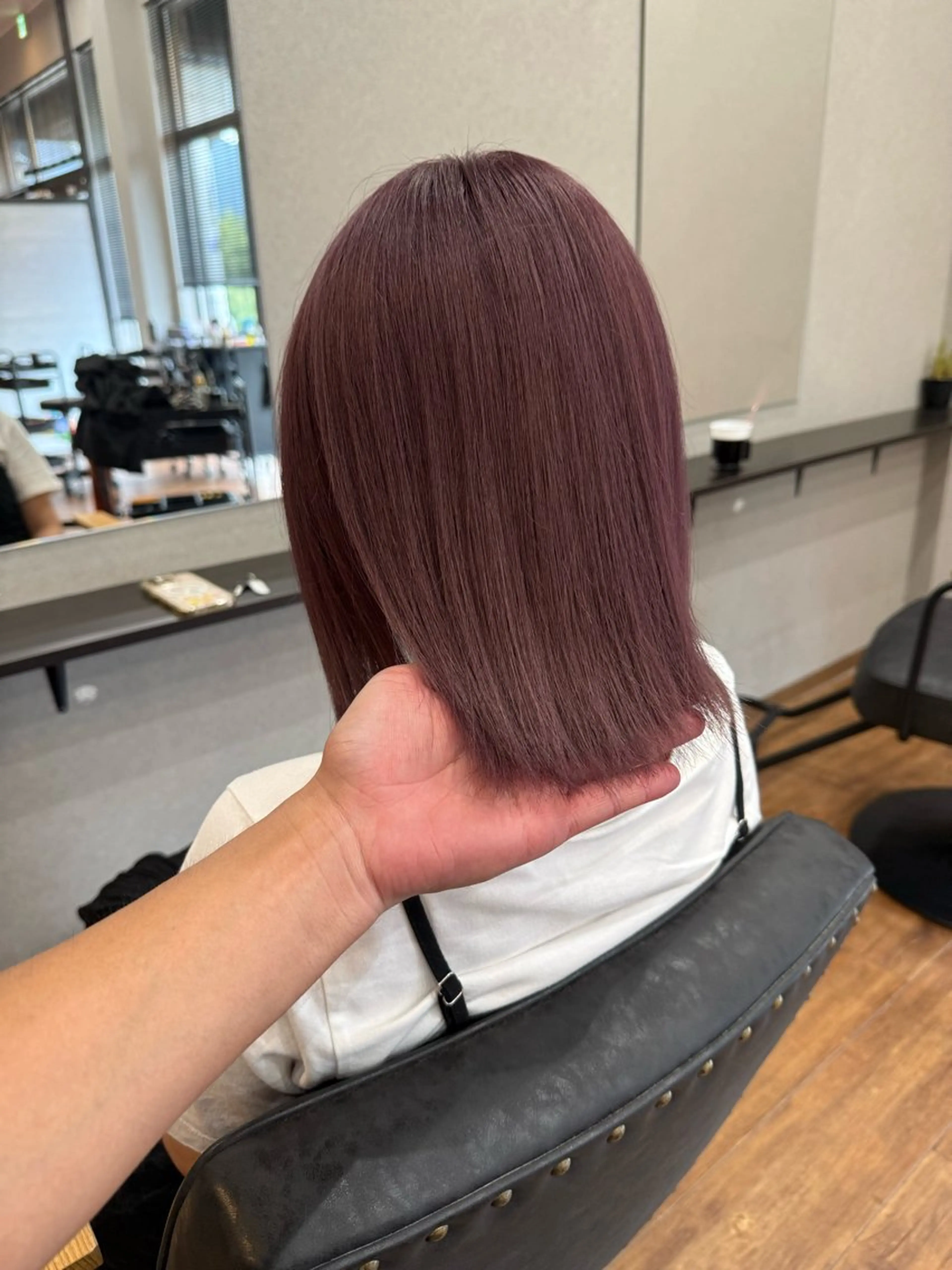 ミディアム カラー ラベンダーカラー ヘアカラー トリートメント 鵜飼 真伍のヘアスタイル