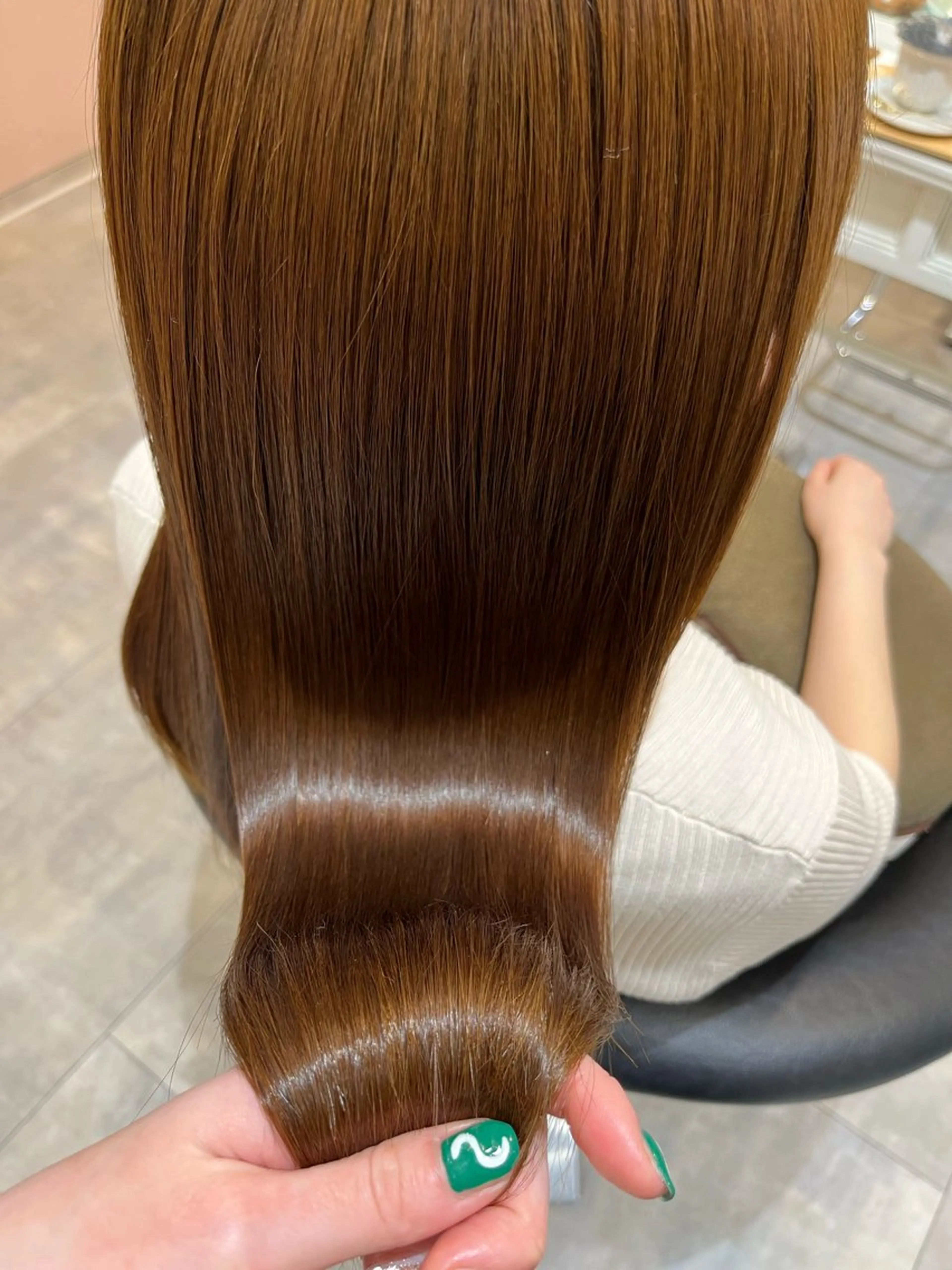 ロング カラー 透明感カラー 髪質改善 似合わせカット カット トリートメント なんば/個室サロン タナカヒナのヘアスタイル