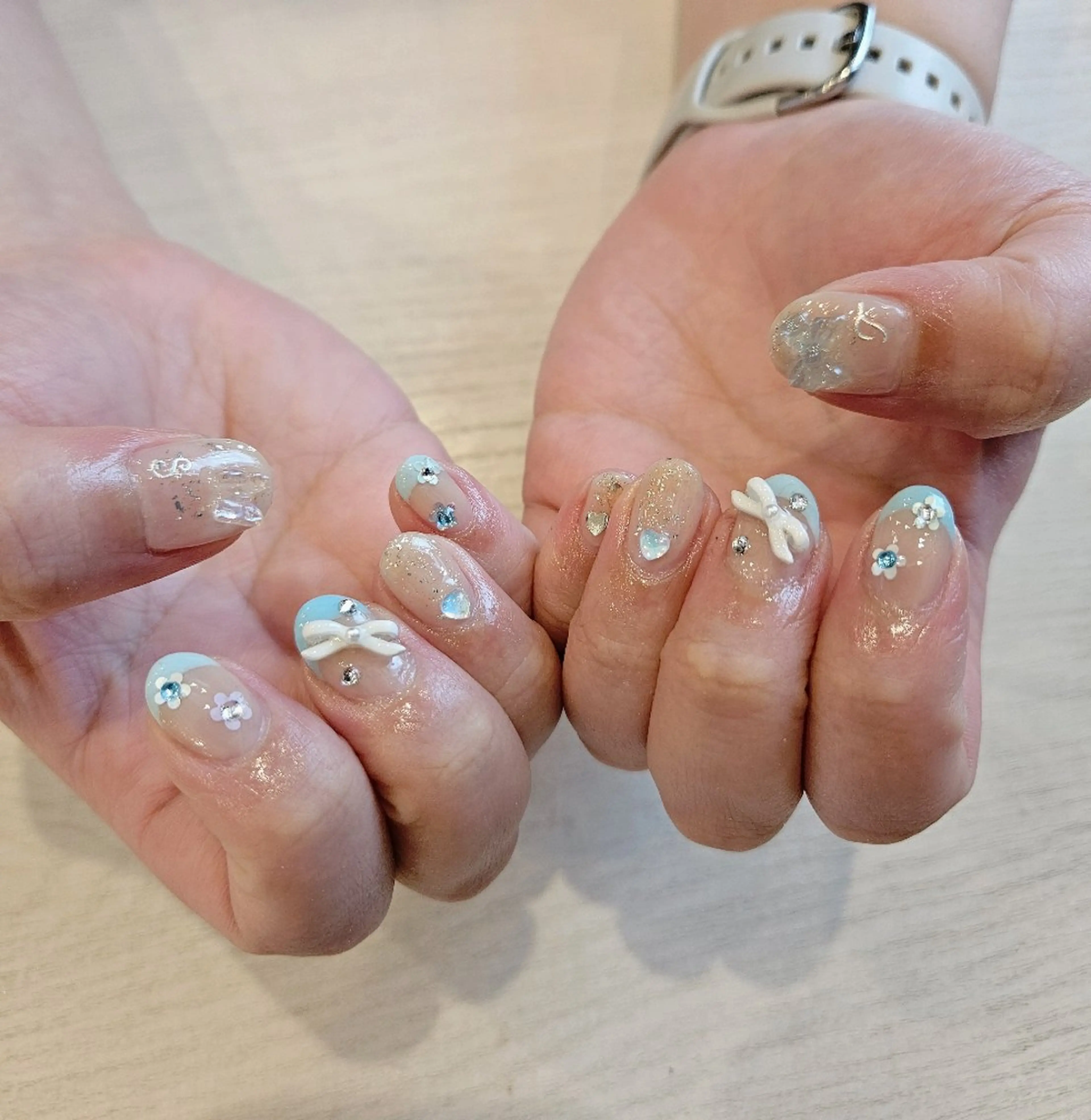 ネイル ハンドネイル 関口 友菜のヘアスタイル