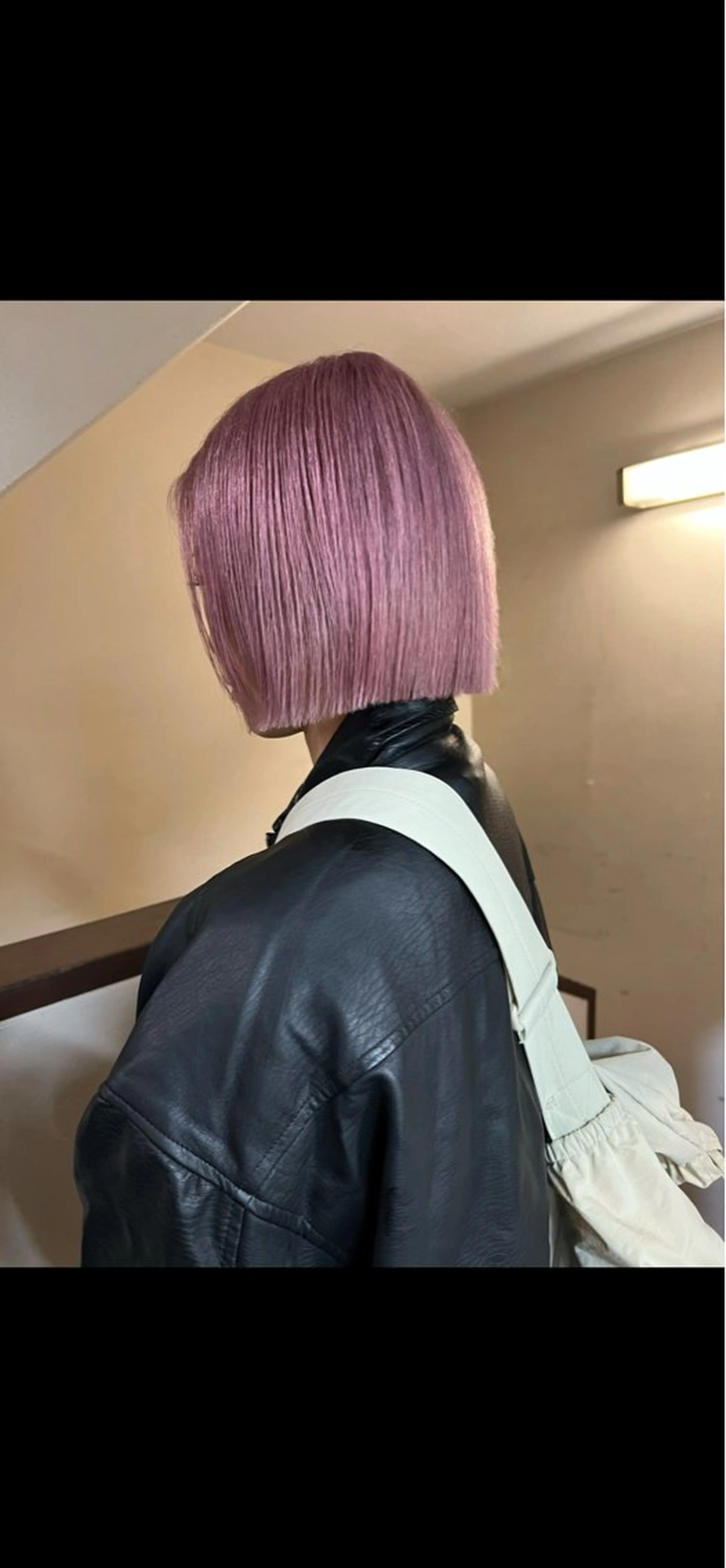 ショート カット ヘアカラー 東のりか/ハイトーン ブリーチカラー/ボブのヘアスタイル