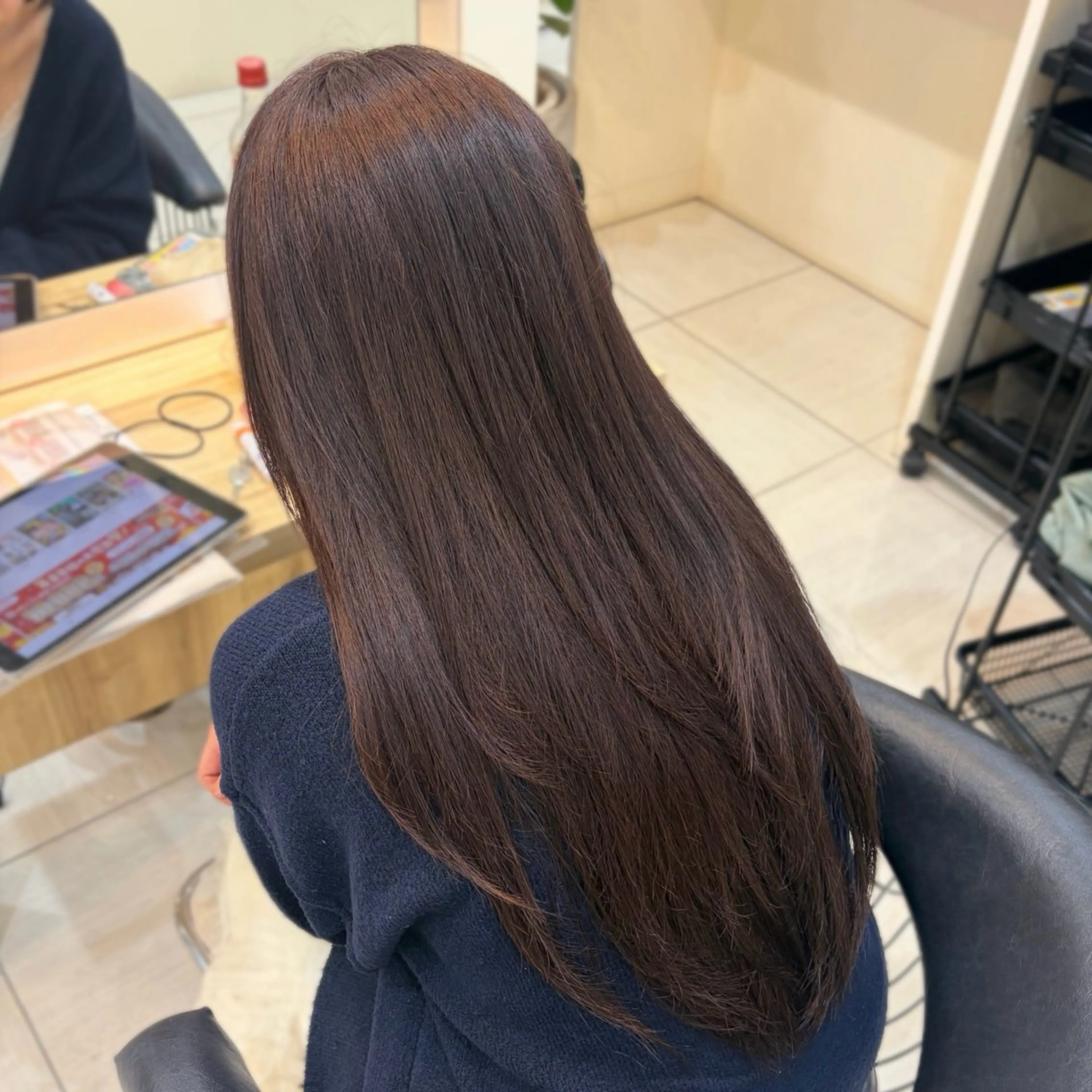 ロング SeeK NEXT: sara ໒꒱‧₊˚のヘアスタイル