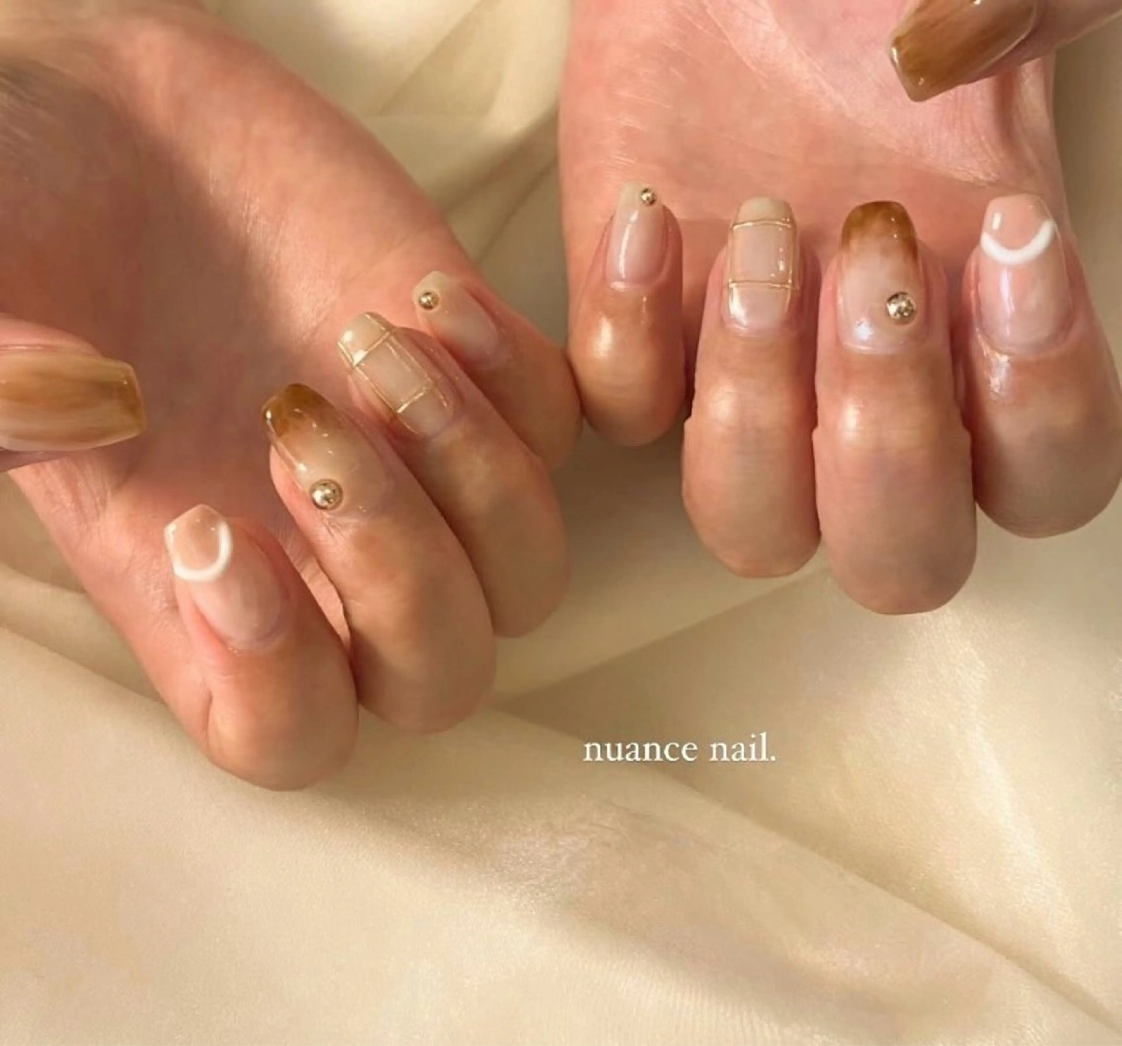 ネイル Luneil VIP Deskのネイルデザイン