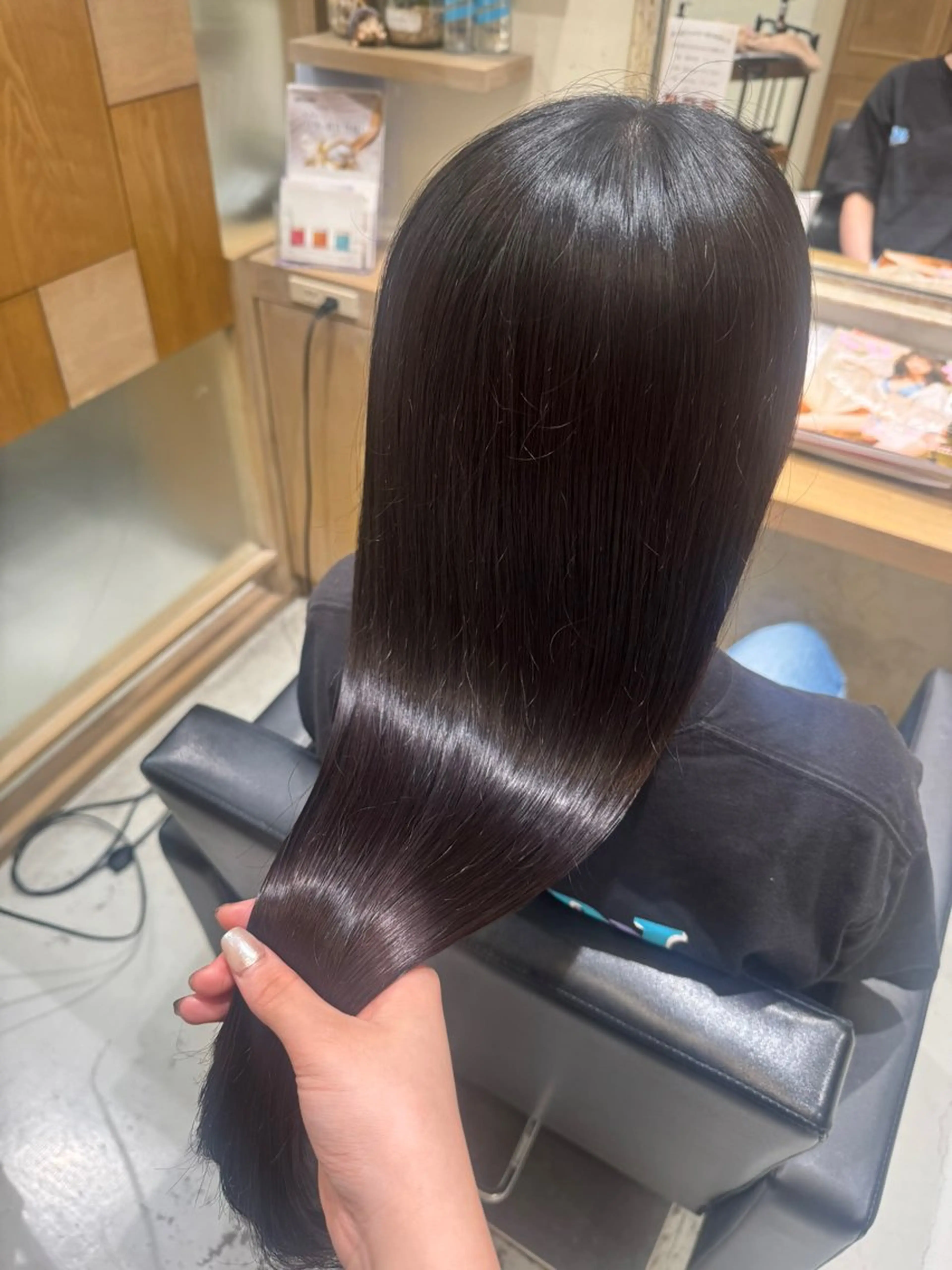 ロング トリートメント 𝐦𝐚𝐨🐈‍⬛ 🎀髪質改善/艶髪のヘアスタイル