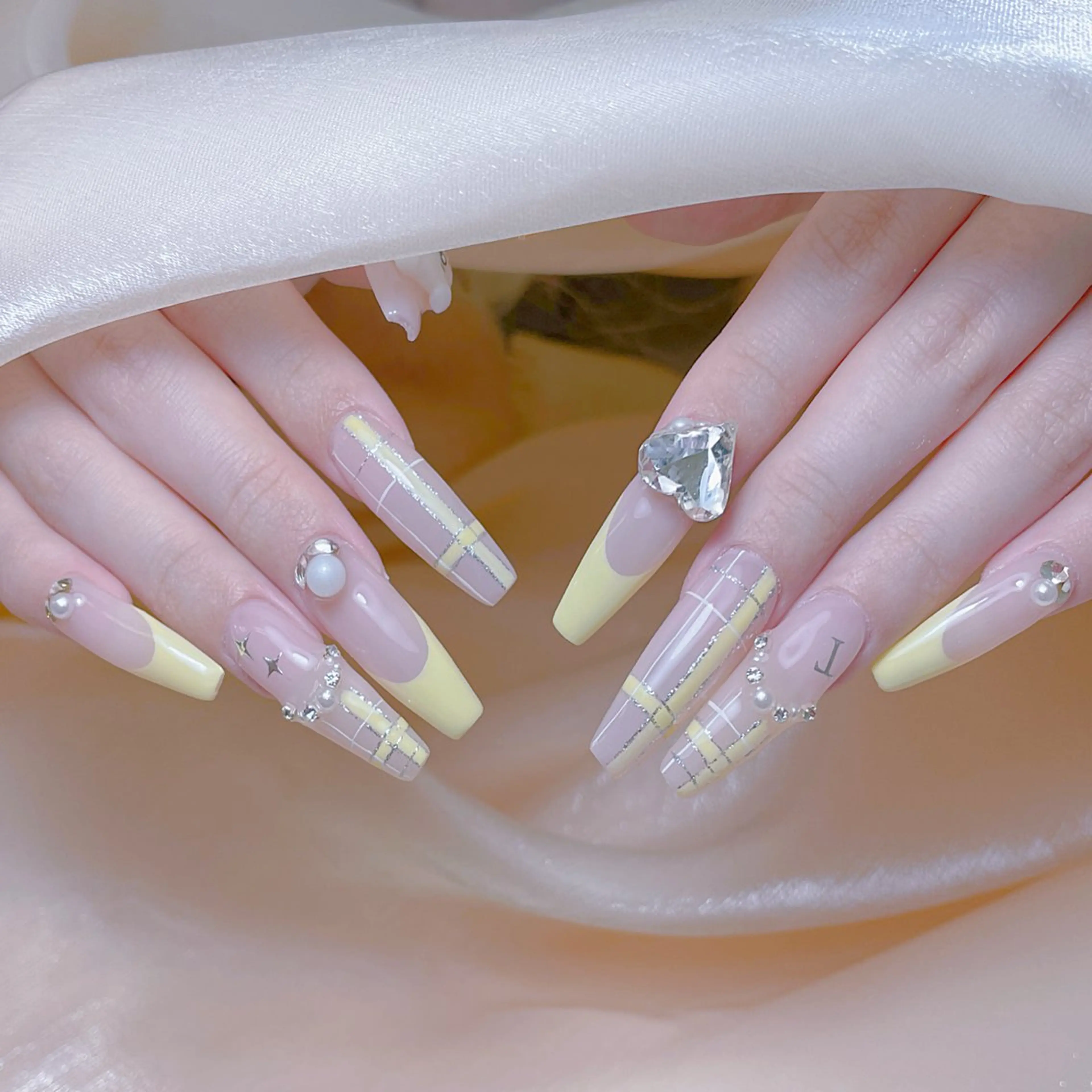 ネイル ロングネイル ネイルチップ その他(ネイル) 💅ネイル✨ プリンセスのネイルデザイン
