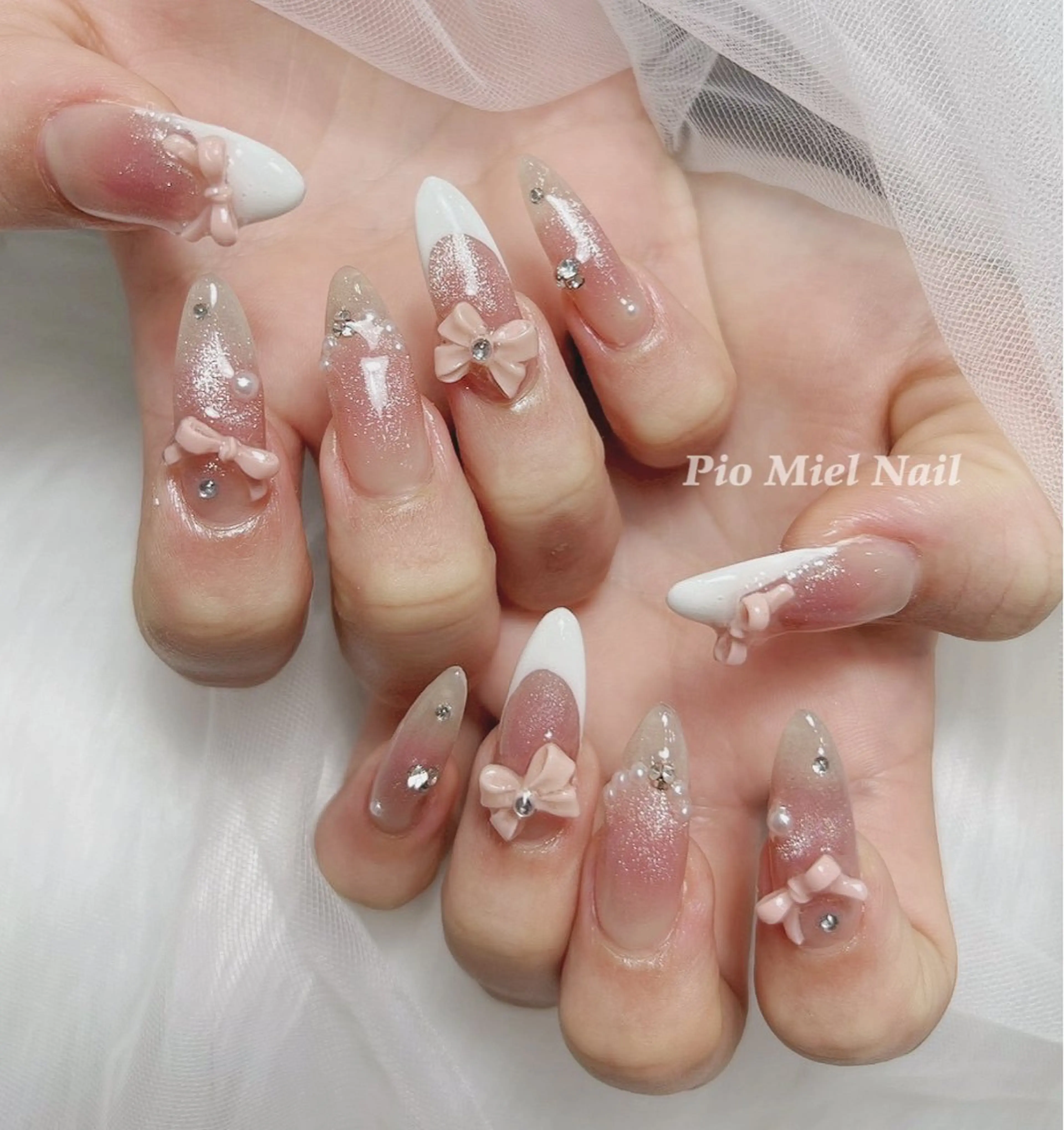 ネイル 韓国ネイル マグネットネイル ニュアンスネイル シンプルネイル ツイードネイル Pio Mielのネイルデザイン