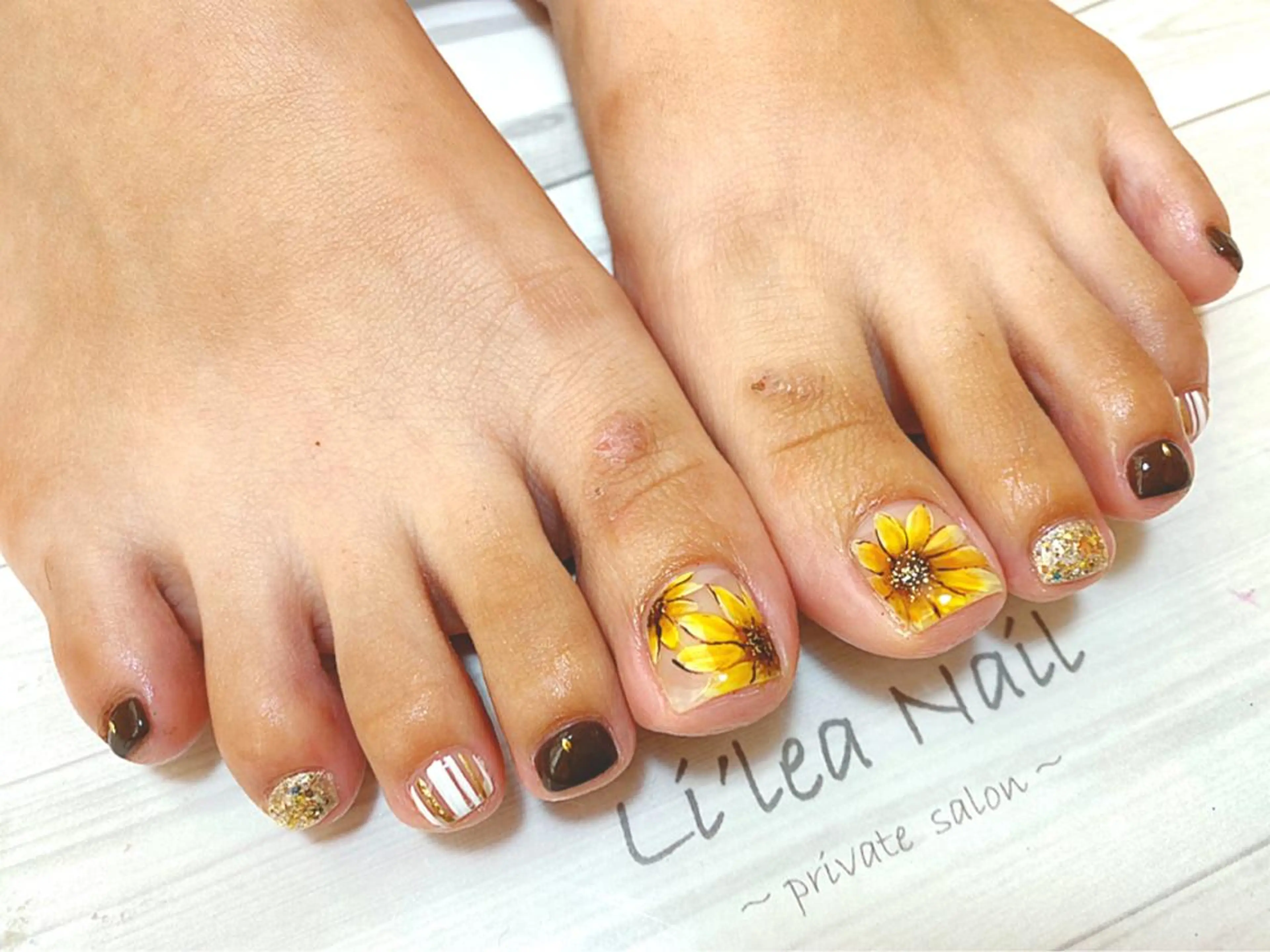 ネイル Li'leaNail AINAのネイルデザイン