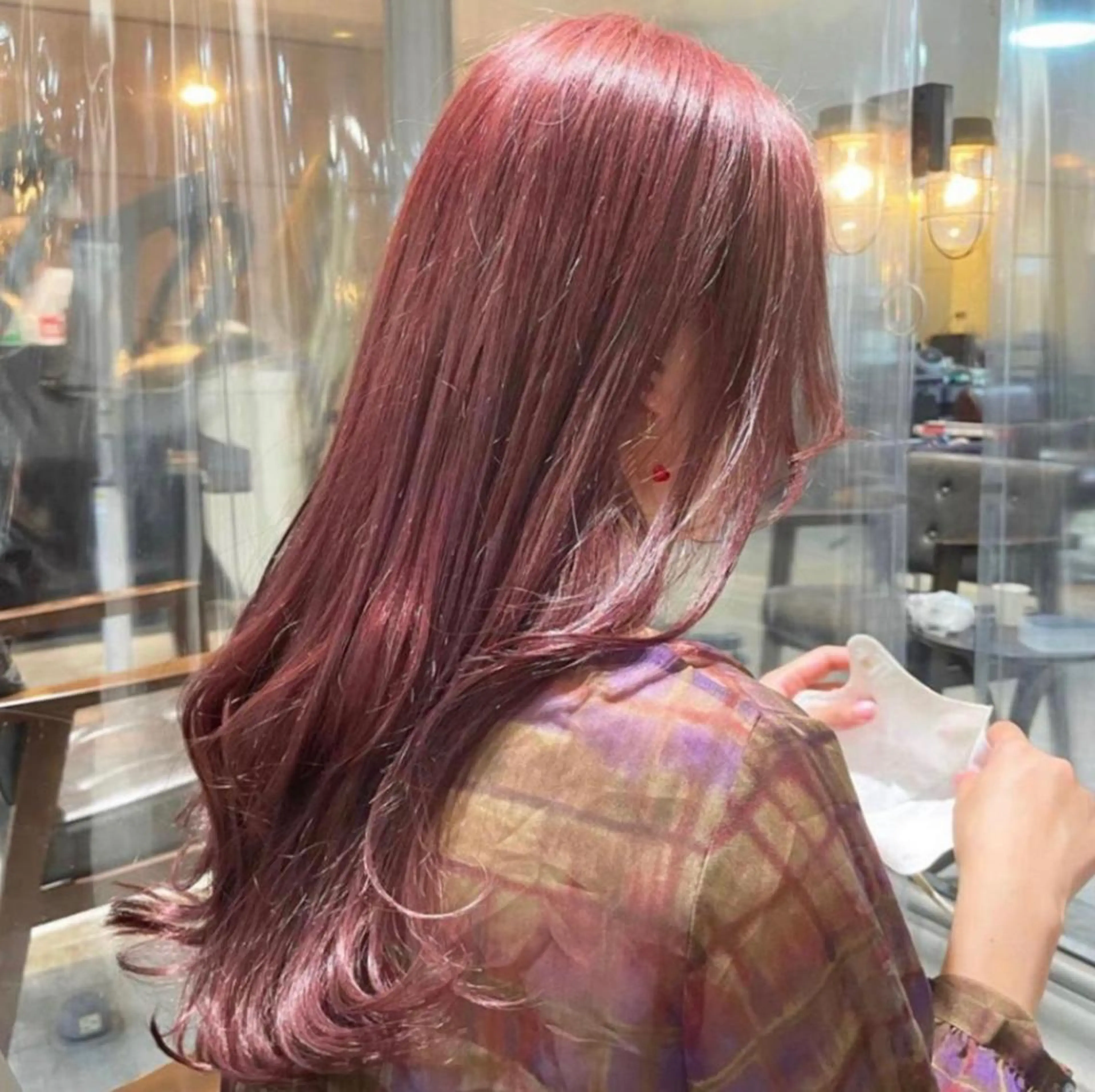 セミロング カラー ヘアアレンジ ヘアカラー 🌹TikTok４万 ﾌｫﾛﾜｰ🌹AKIのヘアスタイル