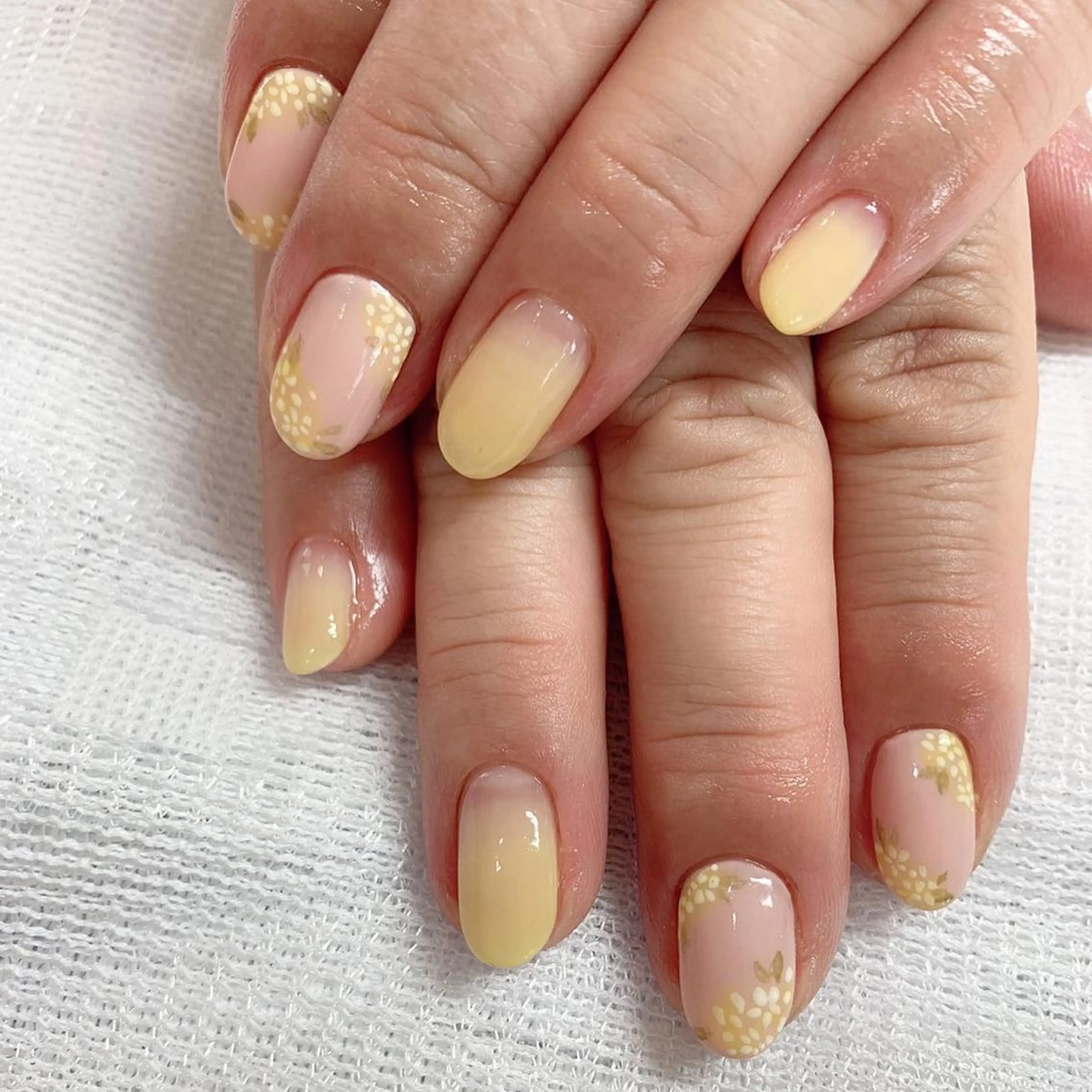 ネイル rokunana 佐野のネイルデザイン