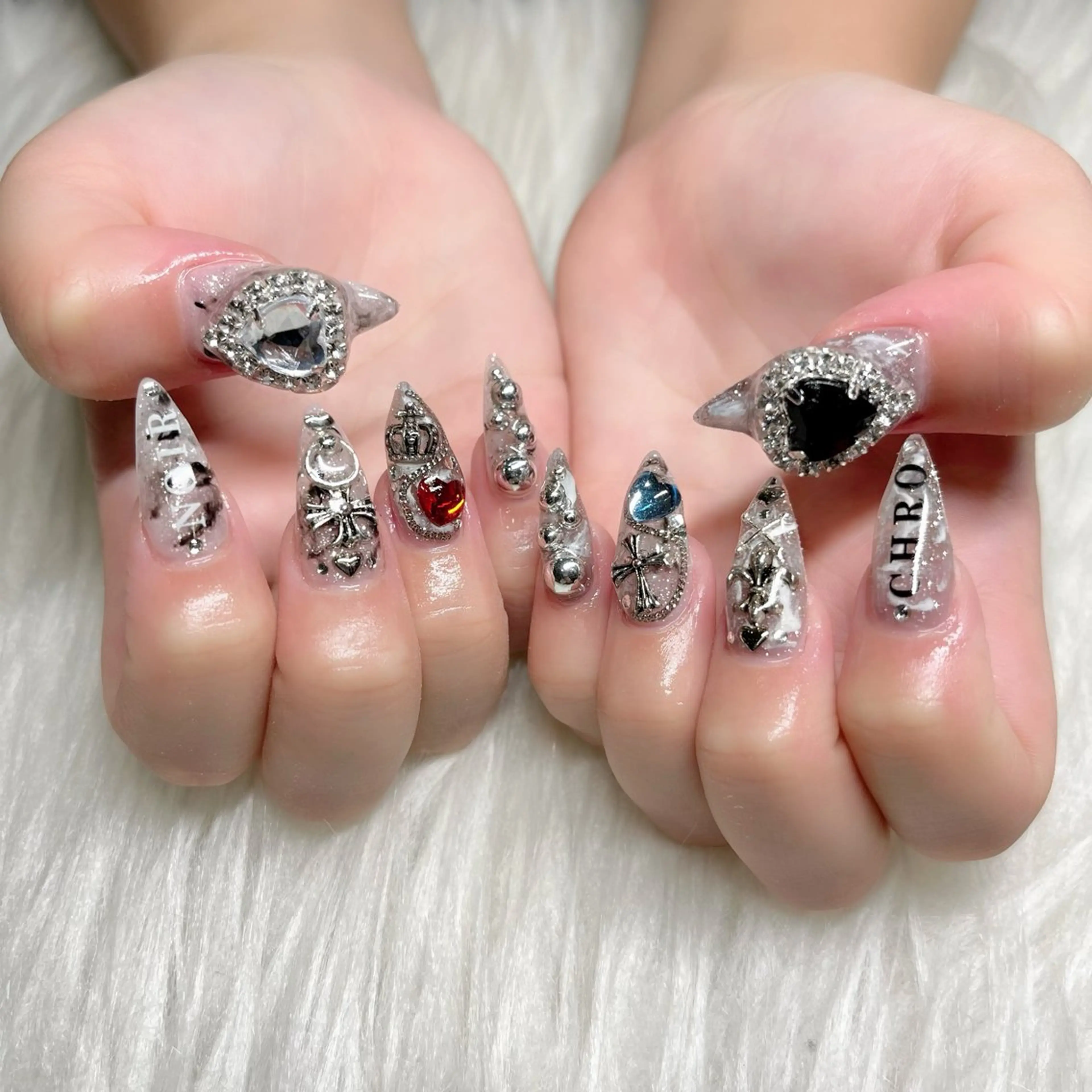ネイル ハンドネイル Miki 本町駅｜💅‎🤍のネイルデザイン
