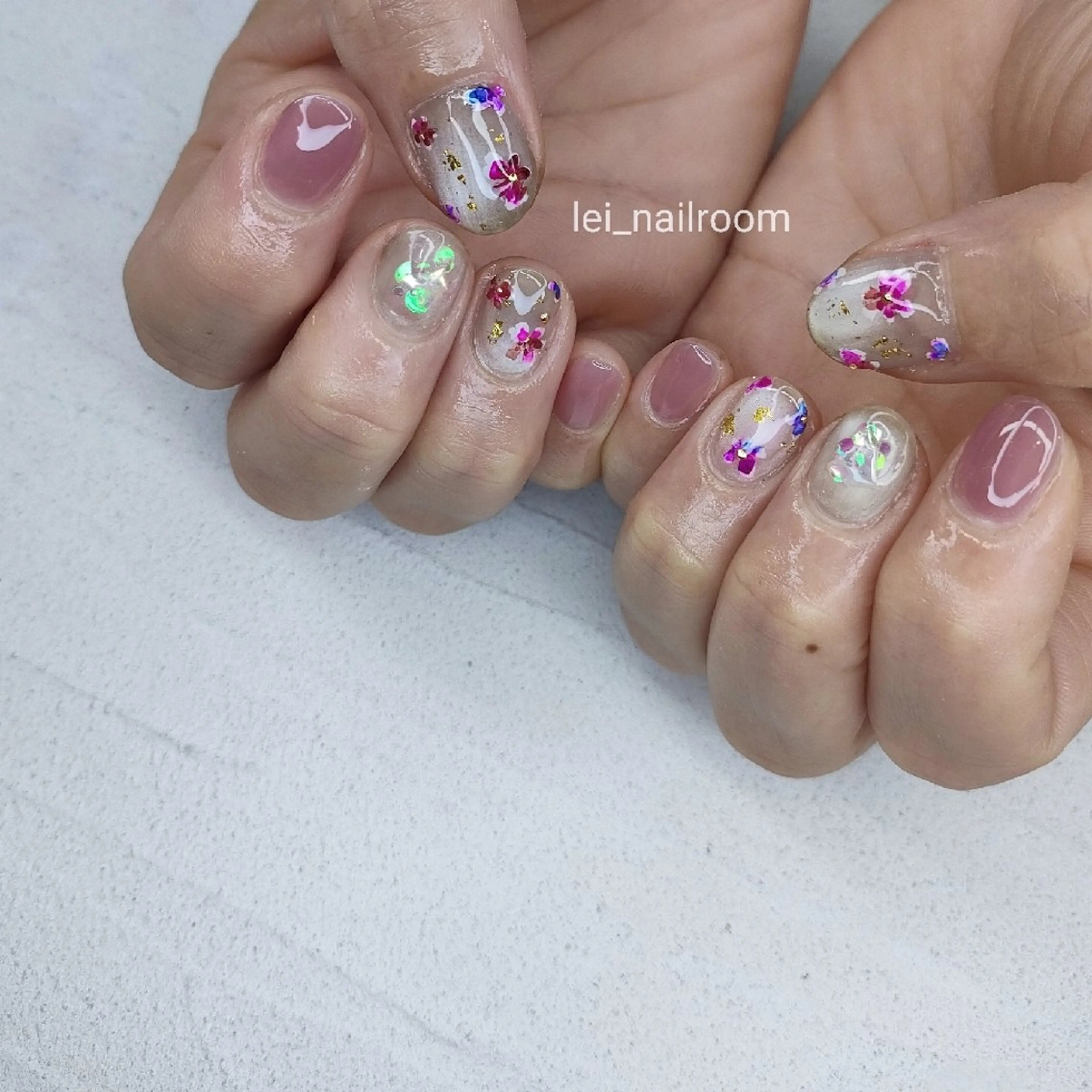 ネイル アートネイル lei🌼 nailroomのネイルデザイン