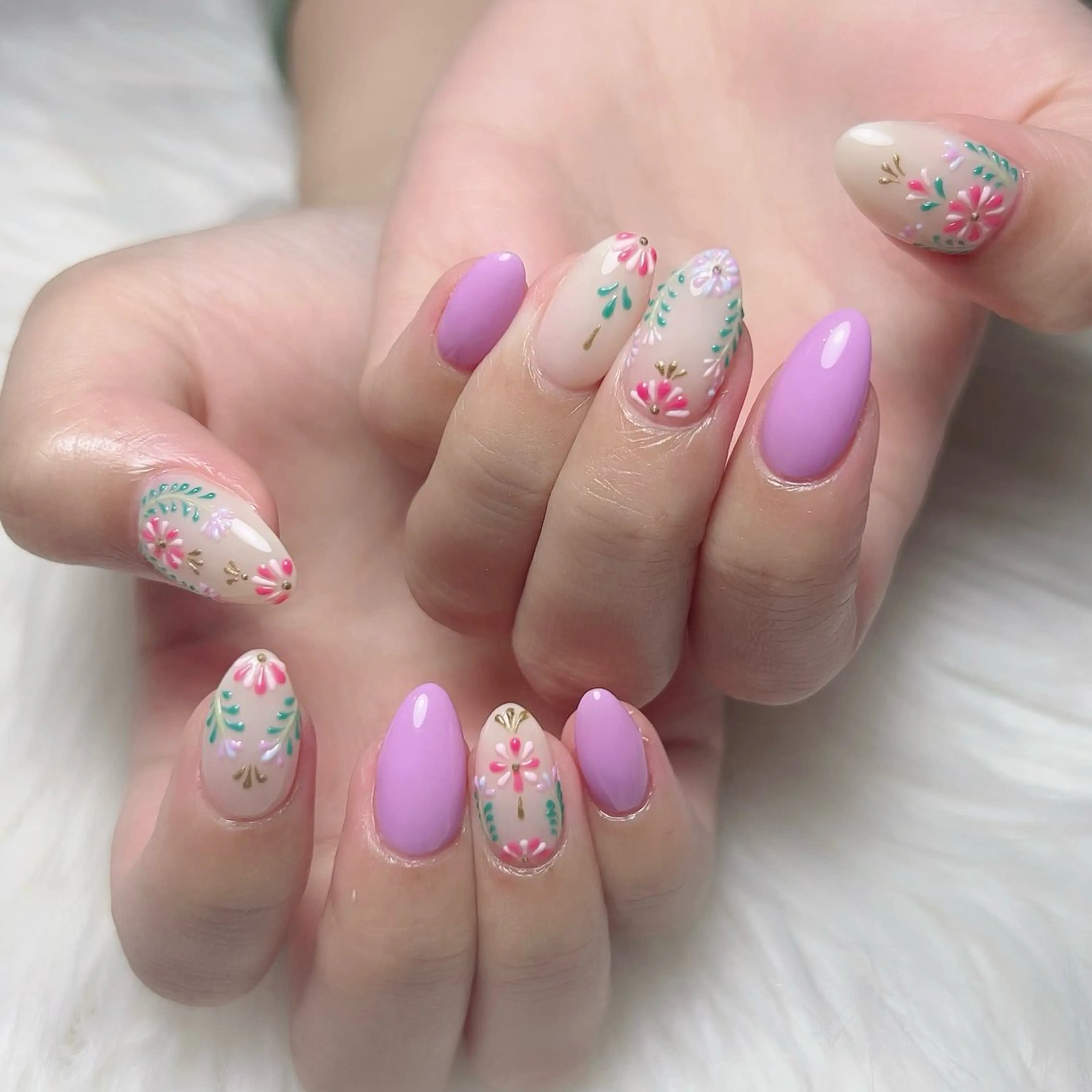 ネイル Nail salon EM（エム）諸星のネイルデザイン
