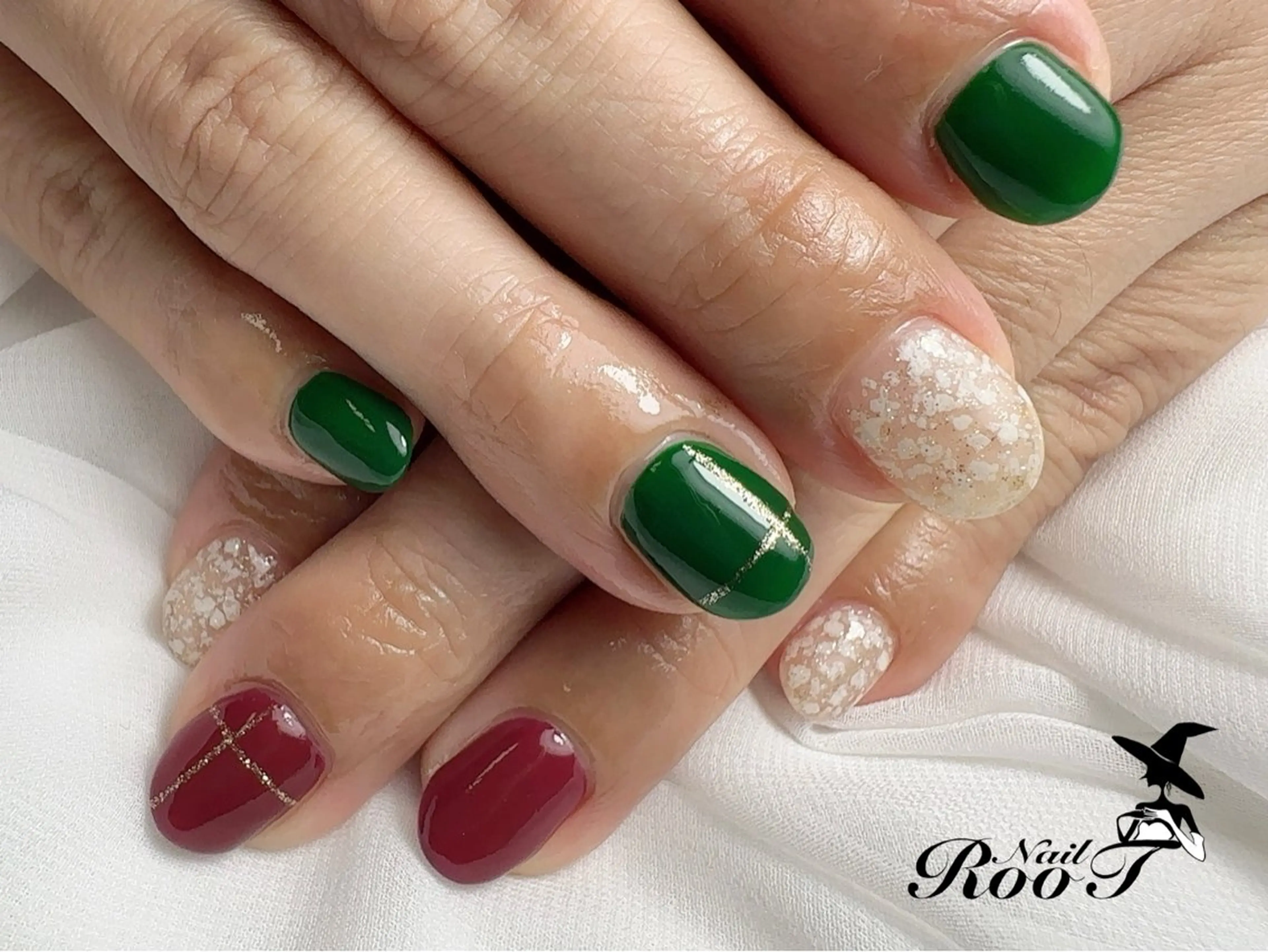 ネイル ハンドネイル RooT Nailのネイルデザイン
